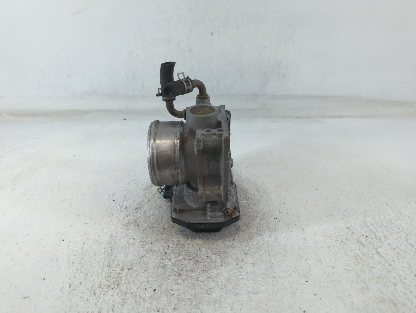 2016-2022 Honda Civic Throttle Body P/N:290093 M90703, GMG9A Fits Fits 2016 2017 2018 2019 2020 2021 2022 OEM Used Auto Part