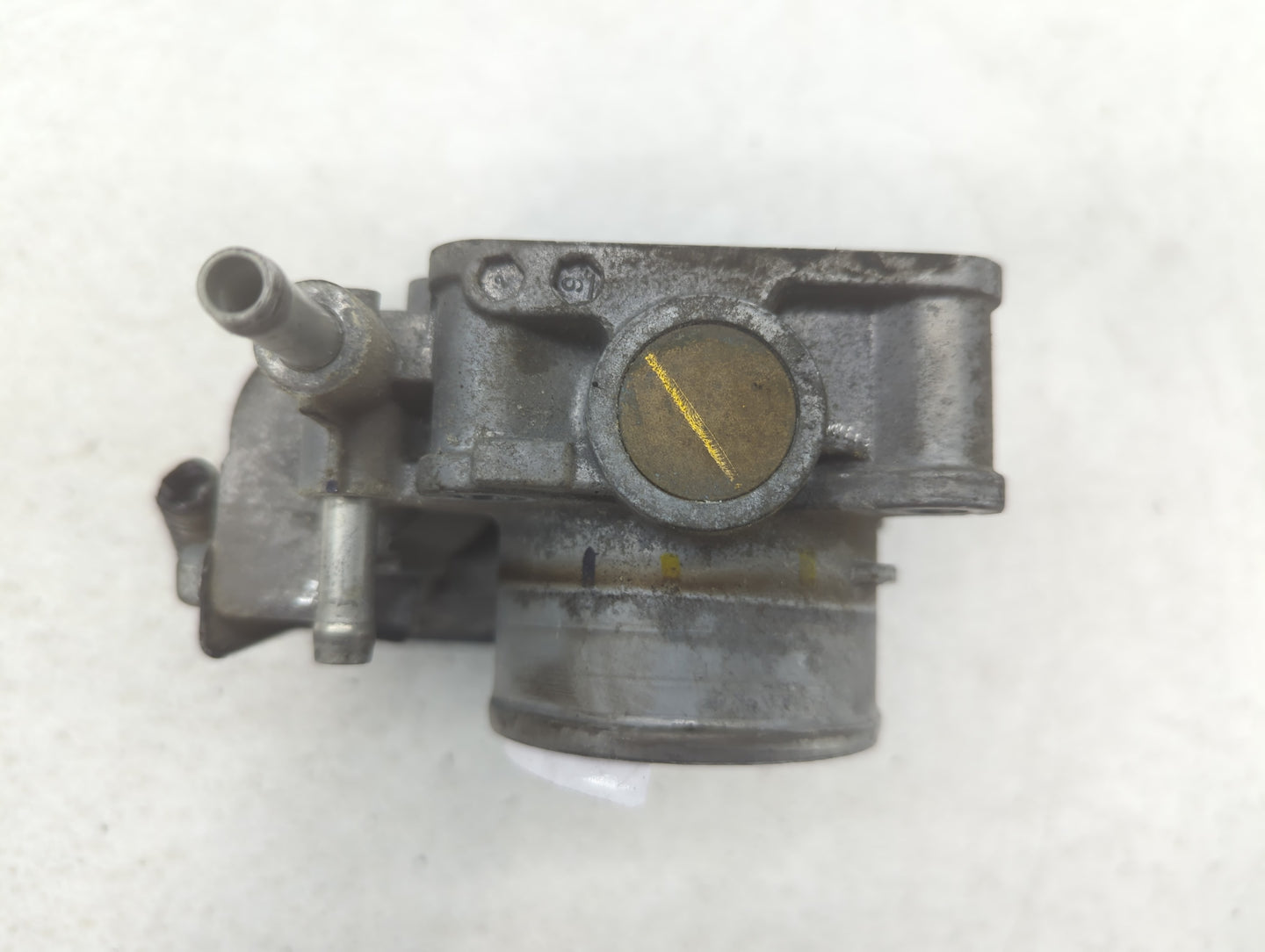 2016-2022 Honda Civic Throttle Body P/N:GMH1A M190912 Fits Fits 2016 2017 2018 2019 2020 2021 2022 OEM Used Auto Parts - Oem