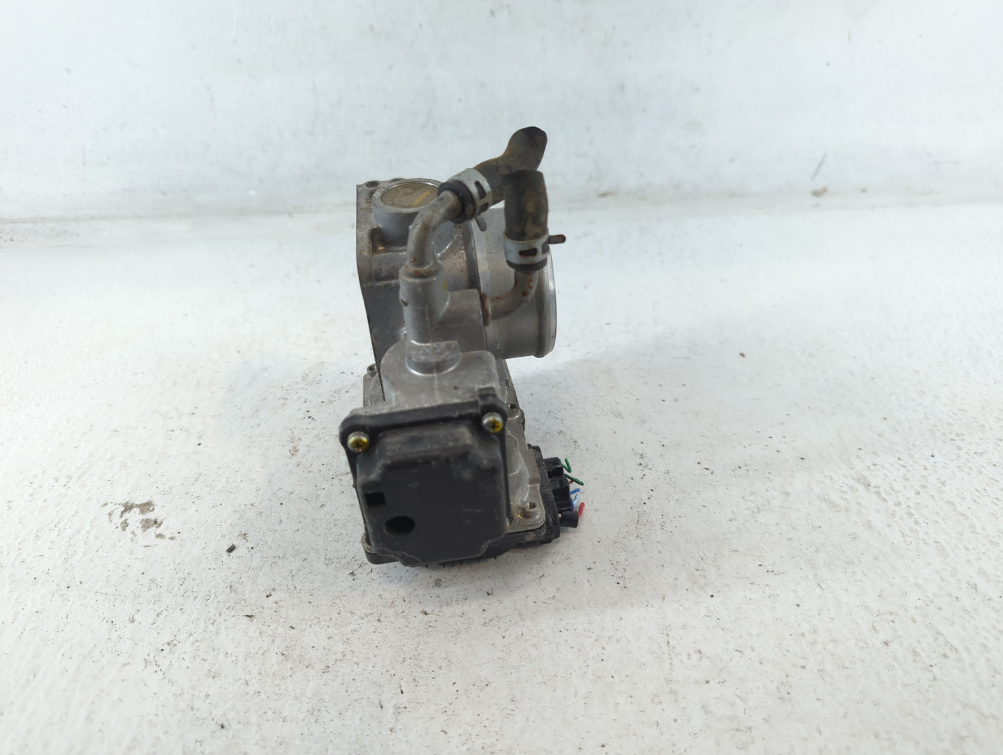 2016-2022 Honda Civic Throttle Body P/N:GMG9A M22858395411 Fits Fits 2016 2017 2018 2019 2020 2021 2022 OEM Used Auto Parts 