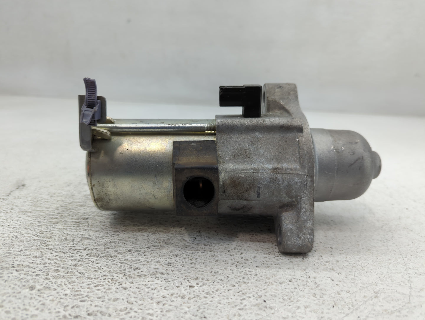 2016-2017 Honda Civic Car Starter Motor Solenoid OEM P/N:SM-75009 Fits Fits 2016 2017 2020 OEM Used Auto Parts - Oemusedauto