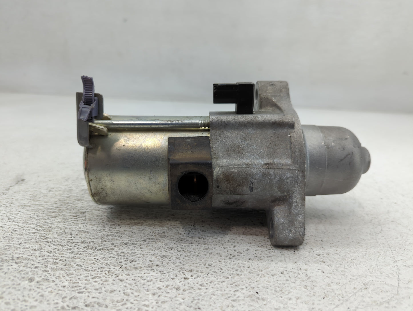 2016-2017 Honda Civic Car Starter Motor Solenoid OEM P/N:SM-75009 Fits Fits 2016 2017 2020 OEM Used Auto Parts - Oemusedauto