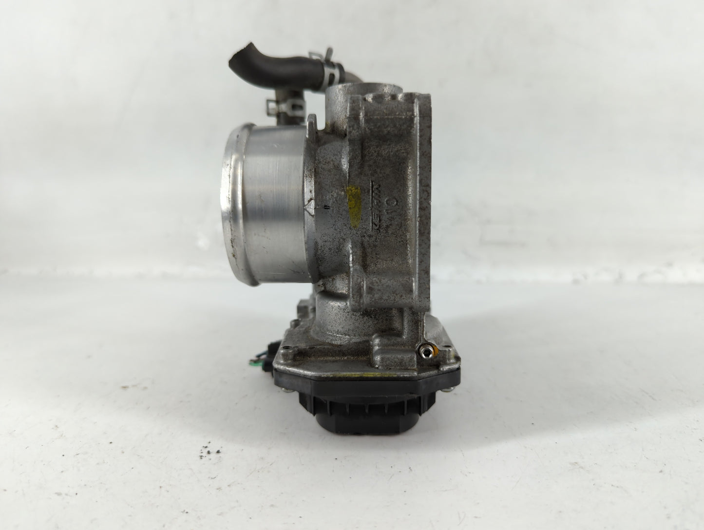 2016-2022 Honda Civic Throttle Body P/N:M22859012049 GMG9A Fits Fits 2016 2017 2018 2019 2020 2021 2022 OEM Used Auto Parts 