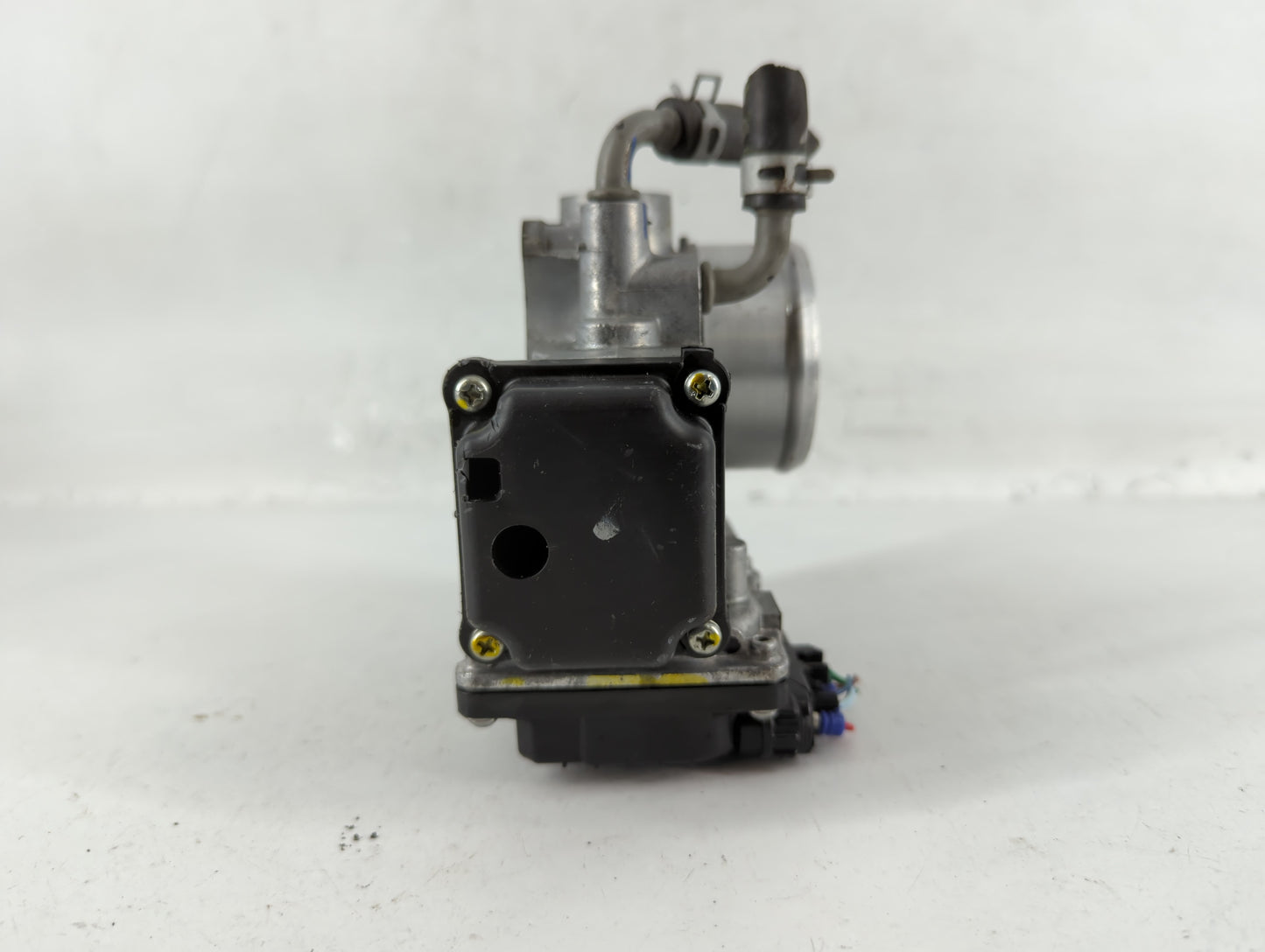 2016-2022 Honda Civic Throttle Body P/N:M22859012049 GMG9A Fits Fits 2016 2017 2018 2019 2020 2021 2022 OEM Used Auto Parts 