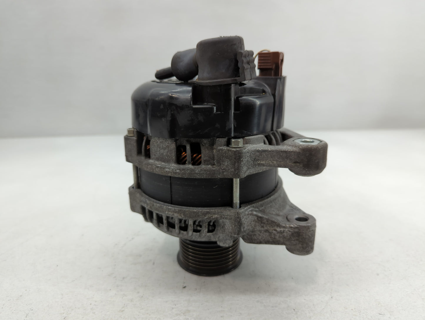 2017-2021 Honda Civic Alternator Replacement Generator Charging Assembly Engine OEM P/N:104211-4340 Fits OEM Used Auto Parts