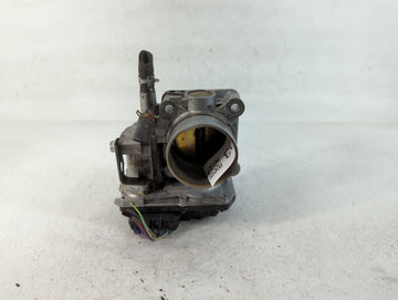 2016-2022 Honda Civic Throttle Body P/N:382566 M190919, GMH1A Fits Fits 2016 2017 2018 2019 2020 2021 2022 OEM Used Auto Par