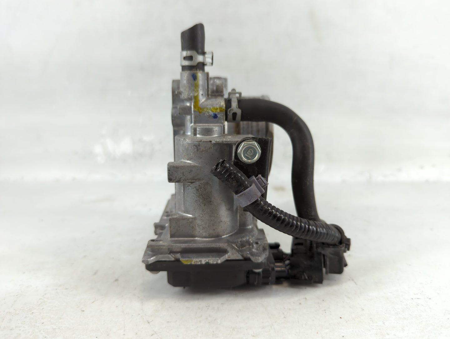 2016-2022 Honda Civic Throttle Body P/N:227506 Fits Fits 2016 2017 2018 2019 2020 2021 2022 OEM Used Auto Parts - Oemusedaut