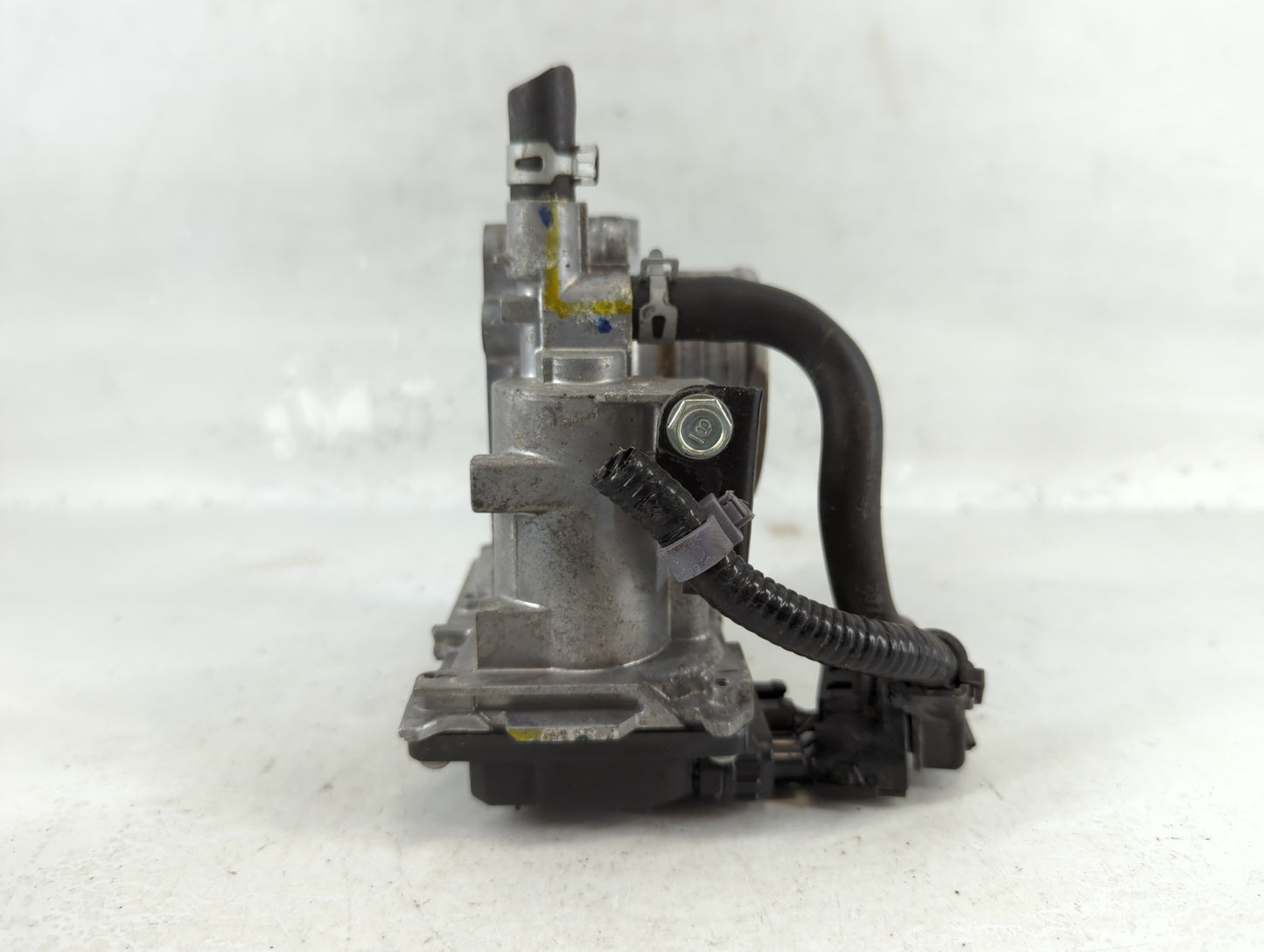 2016-2022 Honda Civic Throttle Body P/N:227506 Fits Fits 2016 2017 2018 2019 2020 2021 2022 OEM Used Auto Parts - Oemusedaut