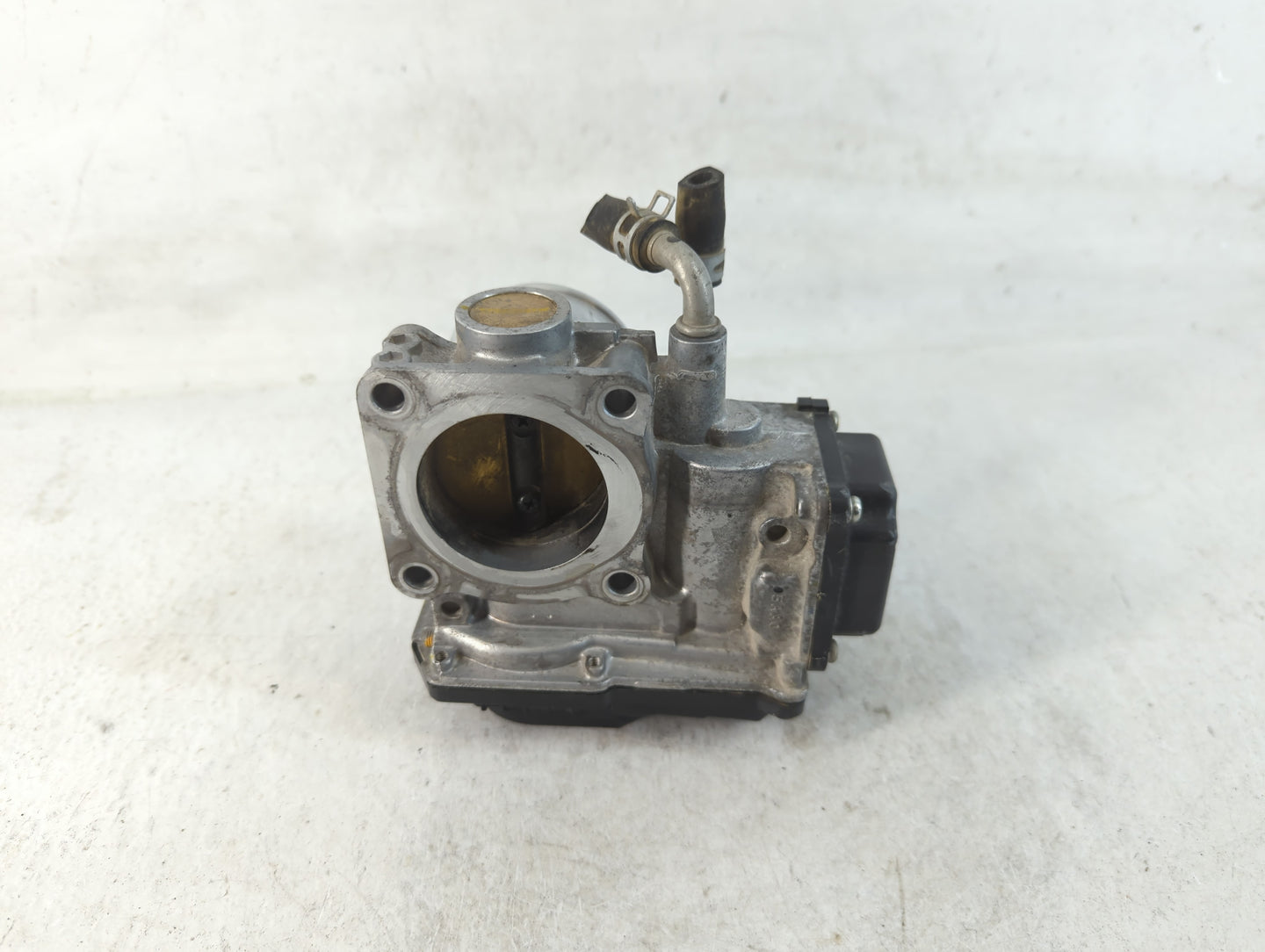 2016-2022 Honda Civic Throttle Body P/N:GMG9A M22859227277 Fits Fits 2016 2017 2018 2019 2020 2021 2022 OEM Used Auto Parts 