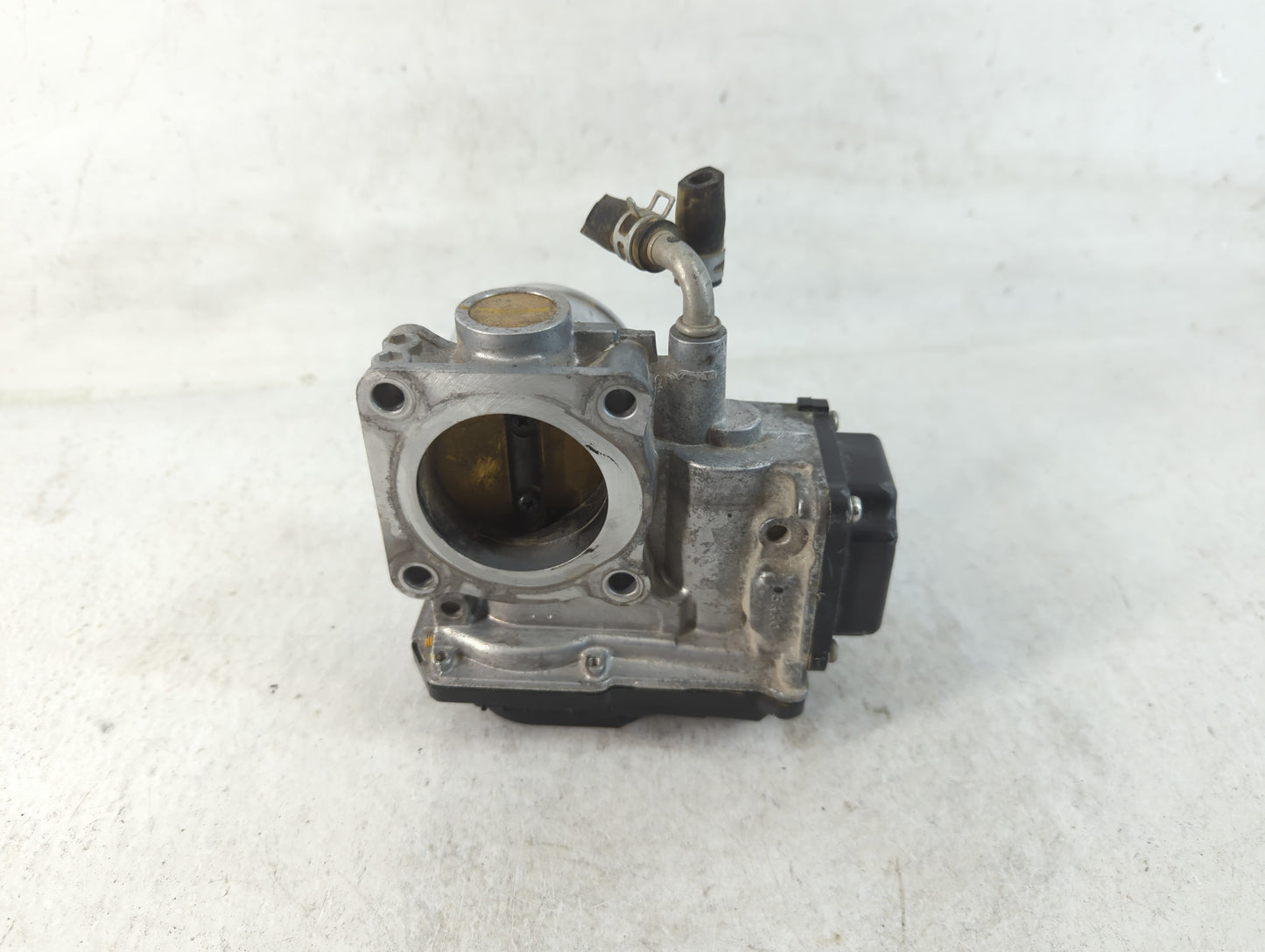 2016-2022 Honda Civic Throttle Body P/N:GMG9A M22859227277 Fits Fits 2016 2017 2018 2019 2020 2021 2022 OEM Used Auto Parts 