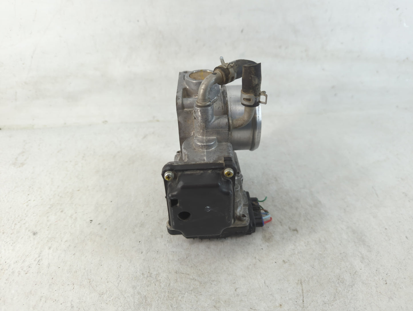 2016-2022 Honda Civic Throttle Body P/N:GMG9A M22859227277 Fits Fits 2016 2017 2018 2019 2020 2021 2022 OEM Used Auto Parts 
