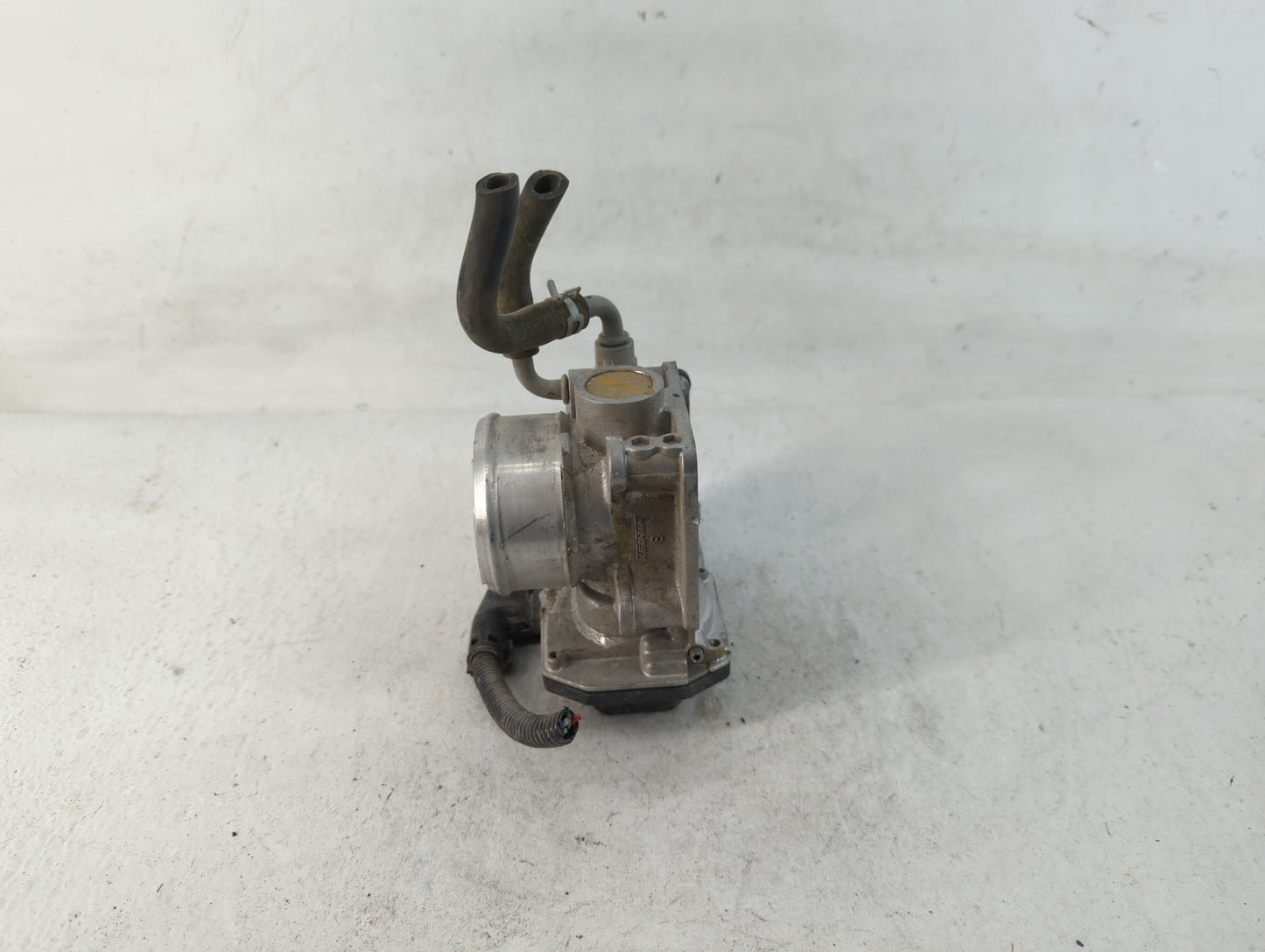 2016-2022 Honda Civic Throttle Body P/N:175470 M90424 Fits Fits 2016 2017 2018 2019 2020 2021 2022 OEM Used Auto Parts - Oem