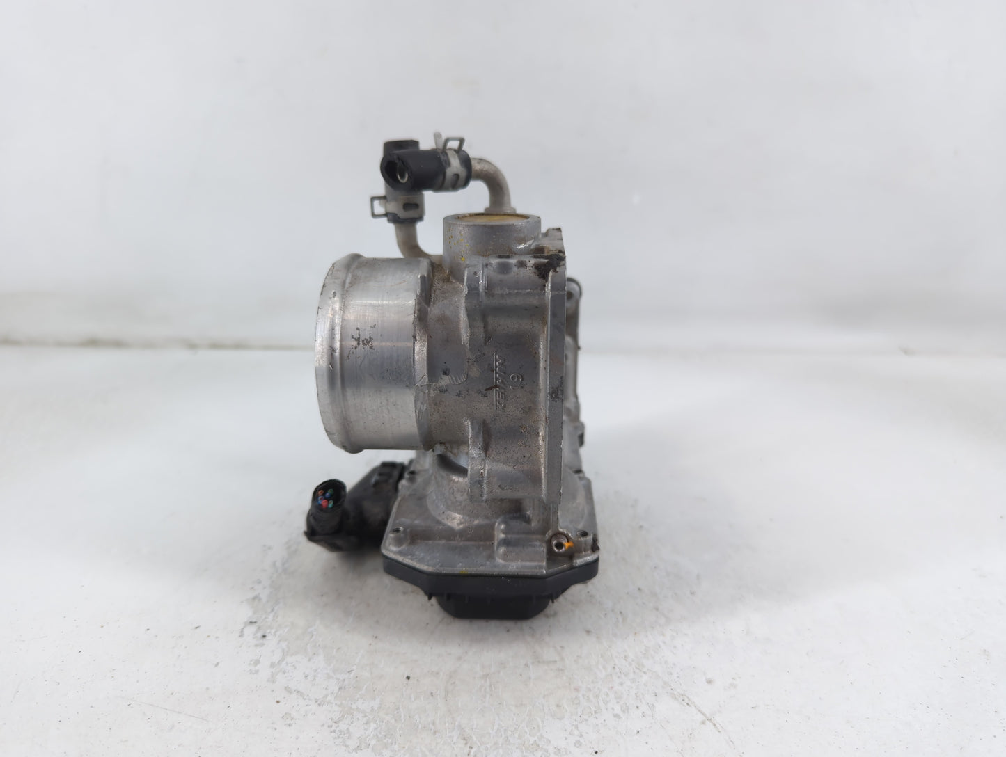 2016-2022 Honda Civic Throttle Body P/N:GMG9A M130616
177371 Fits Fits 2016 2017 2018 2019 2020 2021 2022 OEM Used Auto Part