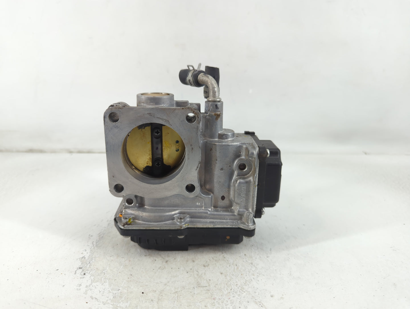 2016-2022 Honda Civic Throttle Body P/N:GMG9A M130616
177371 Fits Fits 2016 2017 2018 2019 2020 2021 2022 OEM Used Auto Part