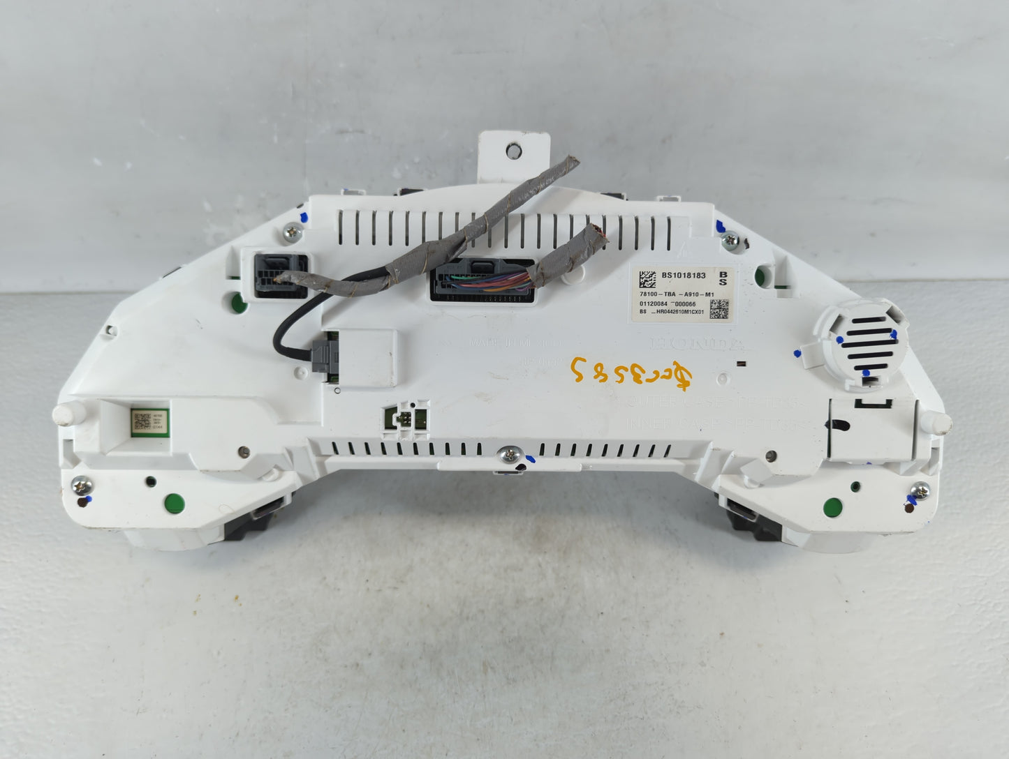 2016-2018 Honda Civic Instrument Cluster Speedometer Gauges P/N:78100-TBA-A910-M1 Fits Fits 2016 2017 2018 OEM Used Auto Par