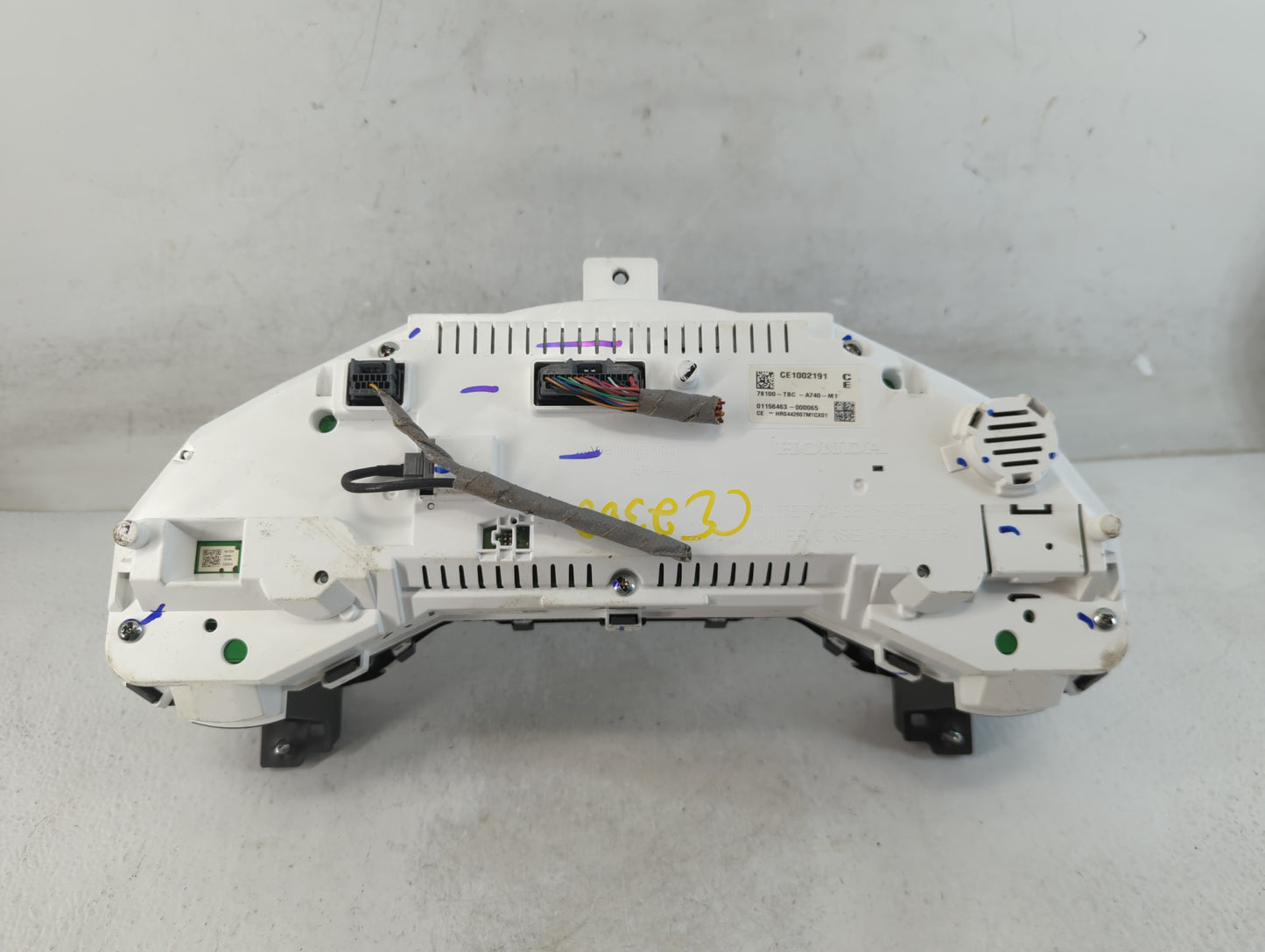 2016-2021 Honda Civic Instrument Cluster Speedometer Gauges P/N:CE1002191 78100-TBC-A740-M1 Fits Fits 2016 2017 2019 2020 20