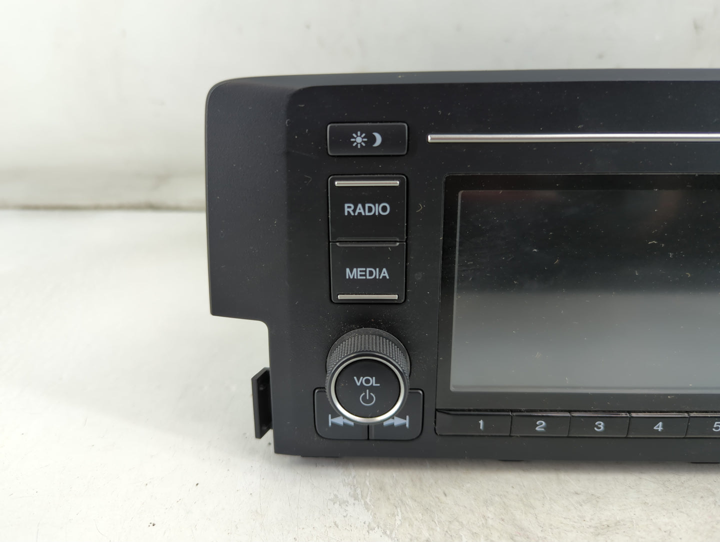 2019-2020 Honda Civic Radio AM FM Cd Player Receiver Replacement P/N:39100-TBG-A31 39100-TGG-A711-M1 Fits Fits 2019 2020 OEM