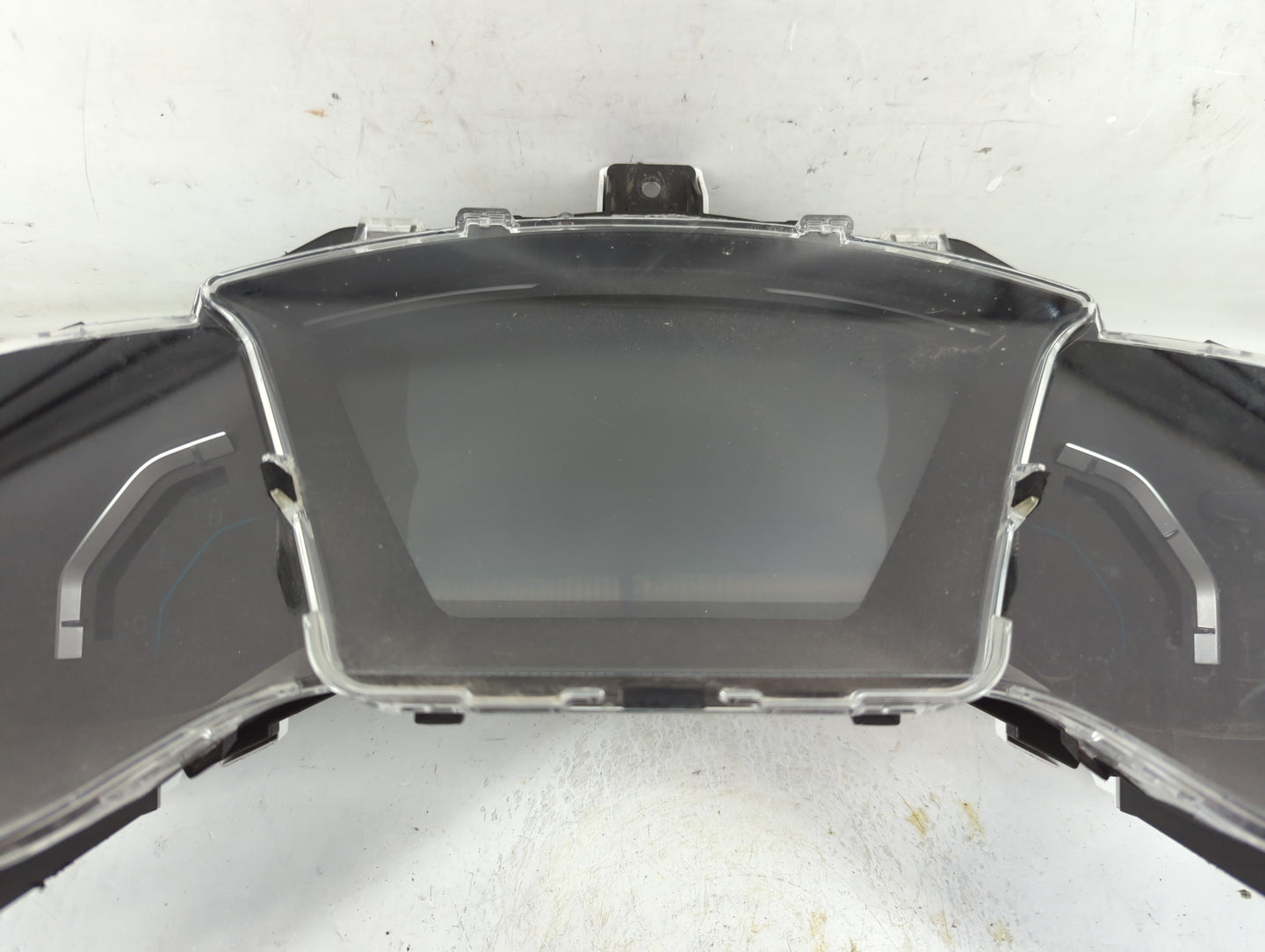 2019-2020 Honda Civic Instrument Cluster Speedometer Gauges P/N:78100-TBA-A110-M1 Fits Fits 2019 2020 OEM Used Auto Parts - 