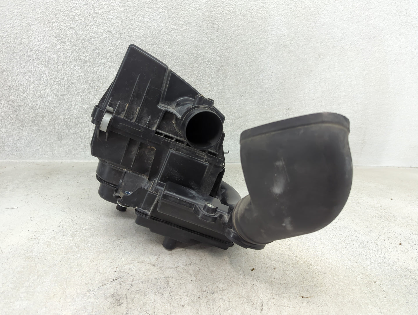 2018-2021 Honda Clarity Air Cleaner Intake-duct Hose Tube - Oemusedautoparts1.com