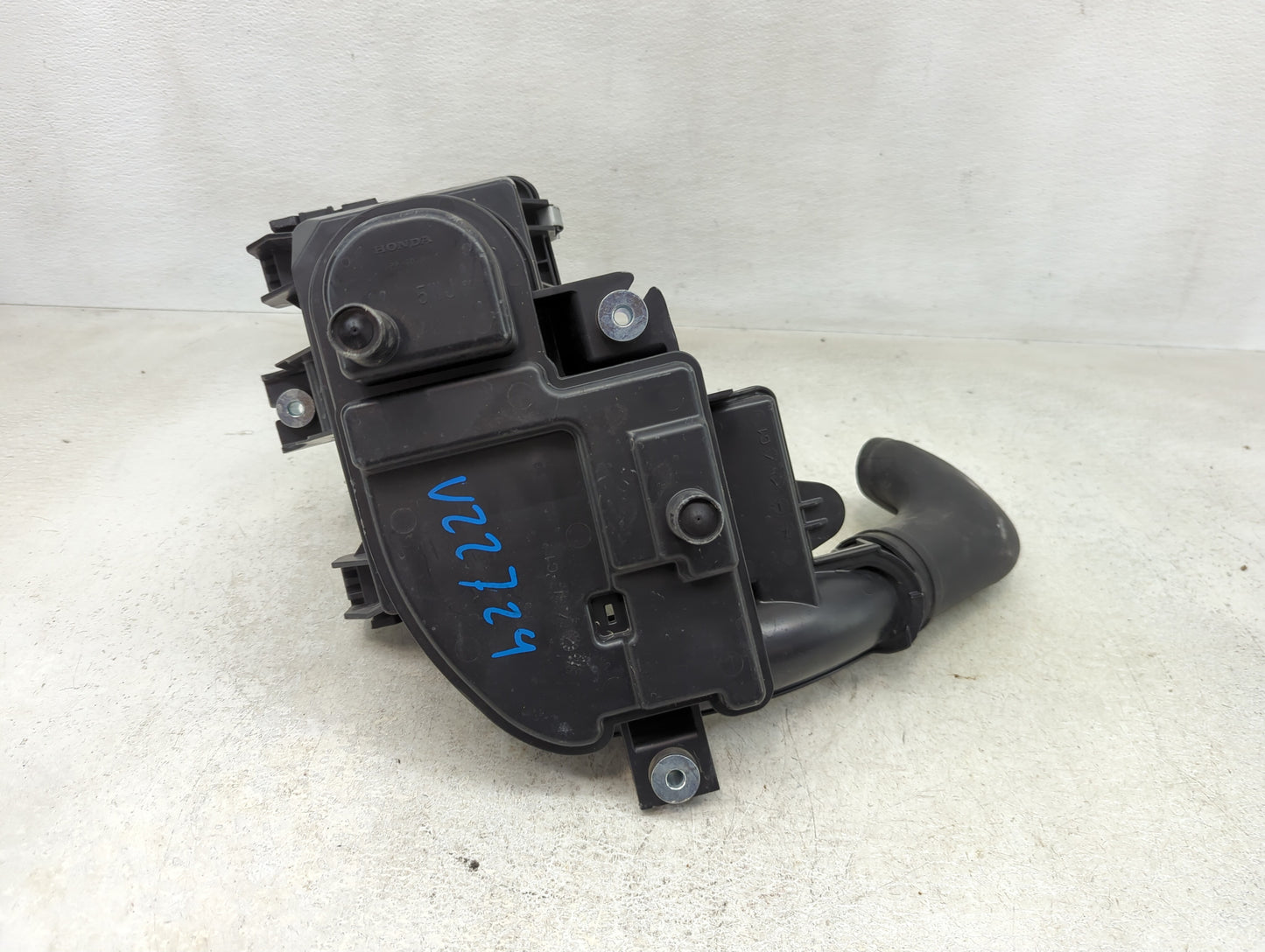 2018-2021 Honda Clarity Air Cleaner Intake-duct Hose Tube - Oemusedautoparts1.com