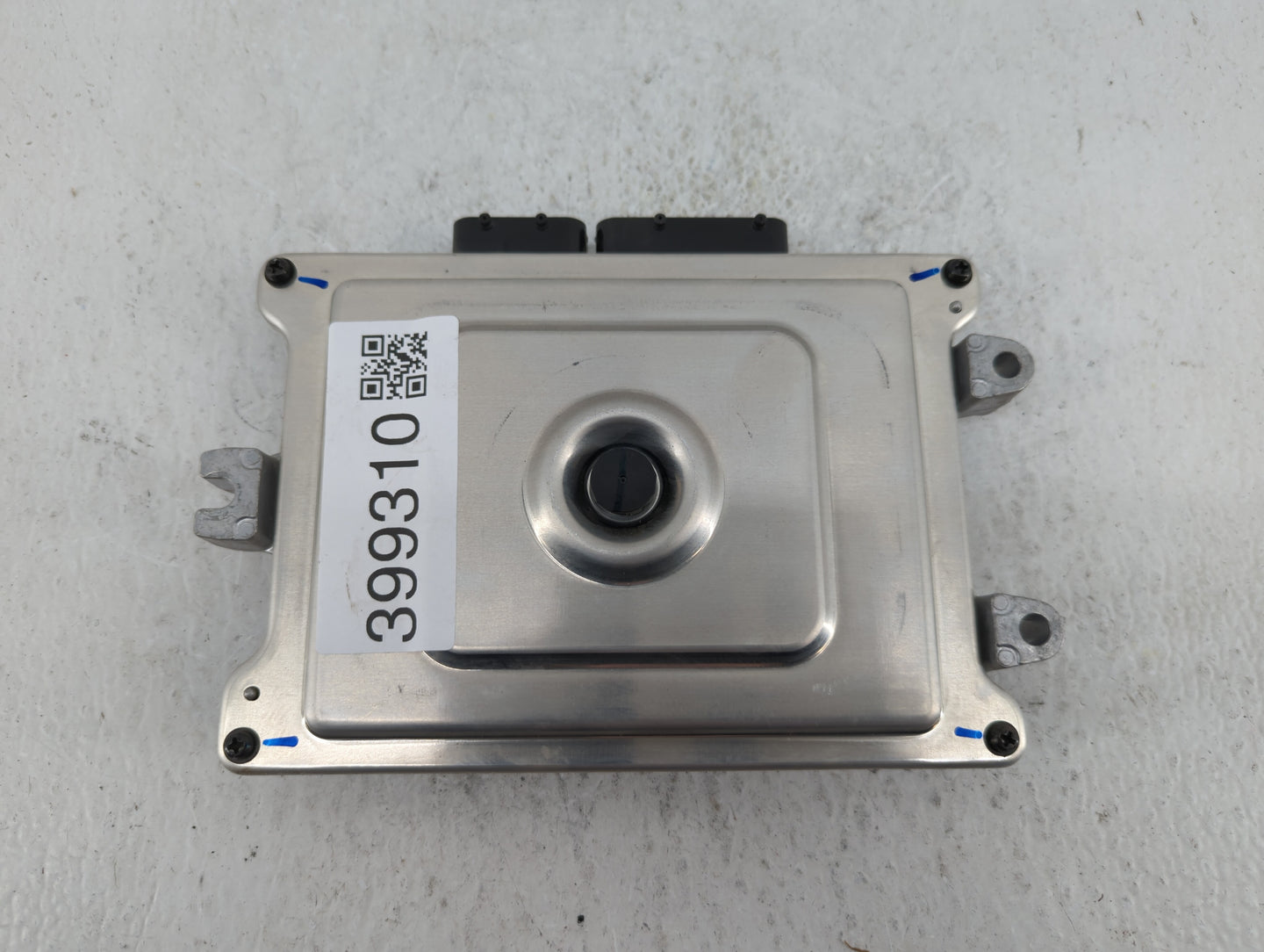 2019-2020 Honda Clarity PCM Engine Control Computer ECU ECM PCU OEM P/N:37820-5WJ-A62 Fits Fits 2019 2020 OEM Used Auto Part