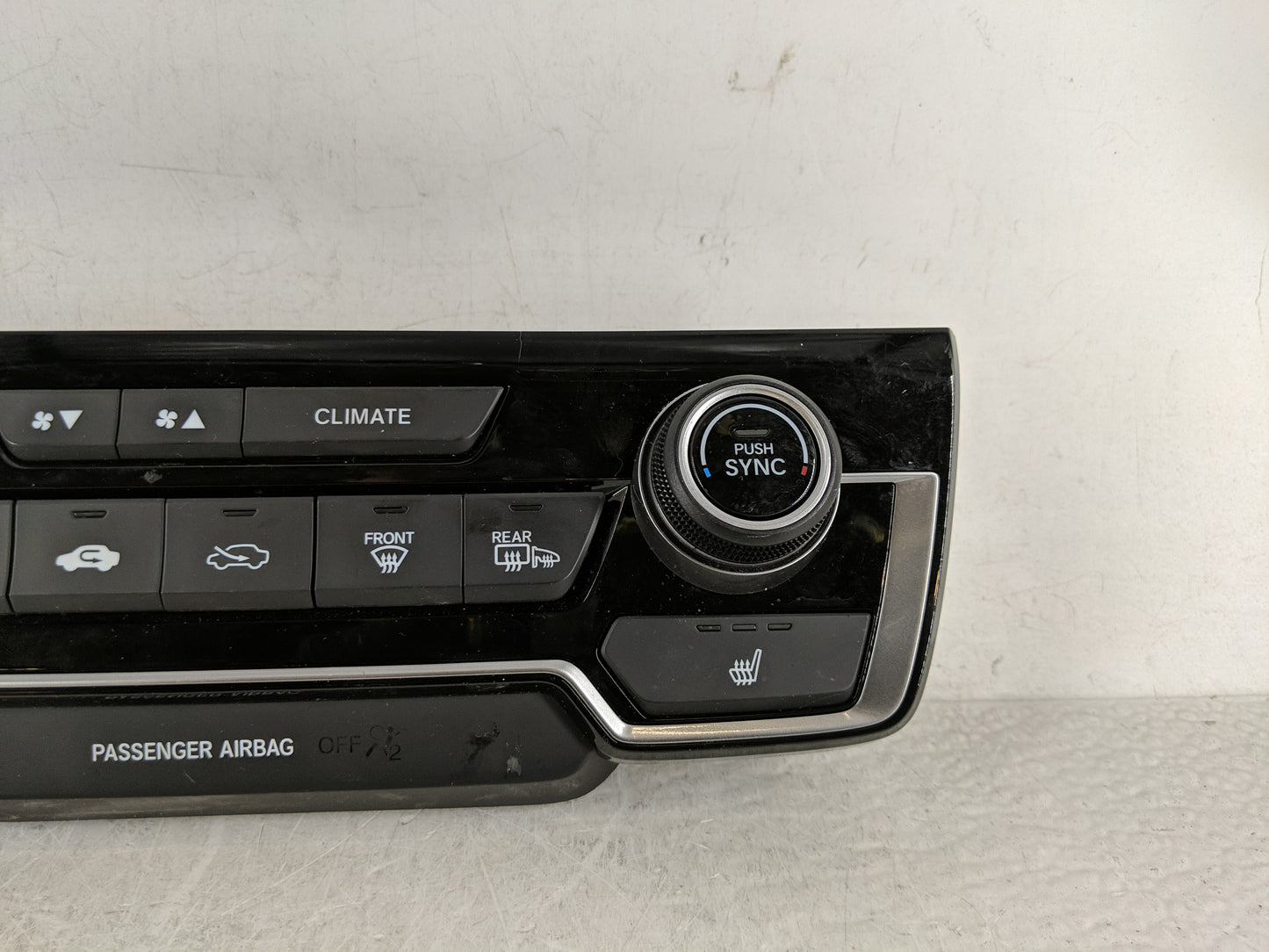 2017-2022 Honda Cr-V Climate Control Module Temperature AC/Heater Replacement P/N:79620TLAA413M1 35217232947 Fits OEM Used A