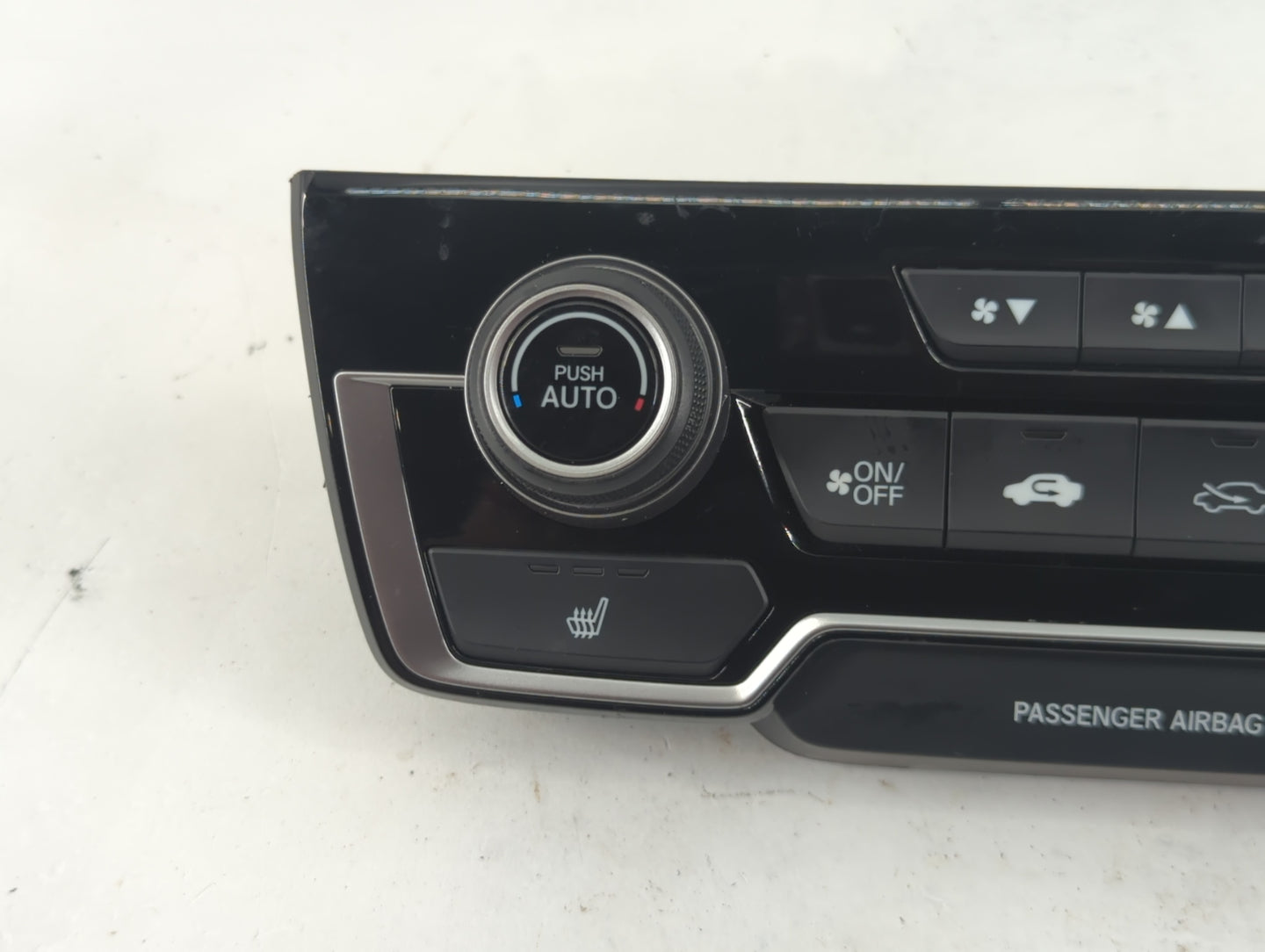 2017-2022 Honda Cr-V Climate Control Module Temperature AC/Heater Replacement P/N:79620TLAA413M1 Fits OEM Used Auto Parts - 