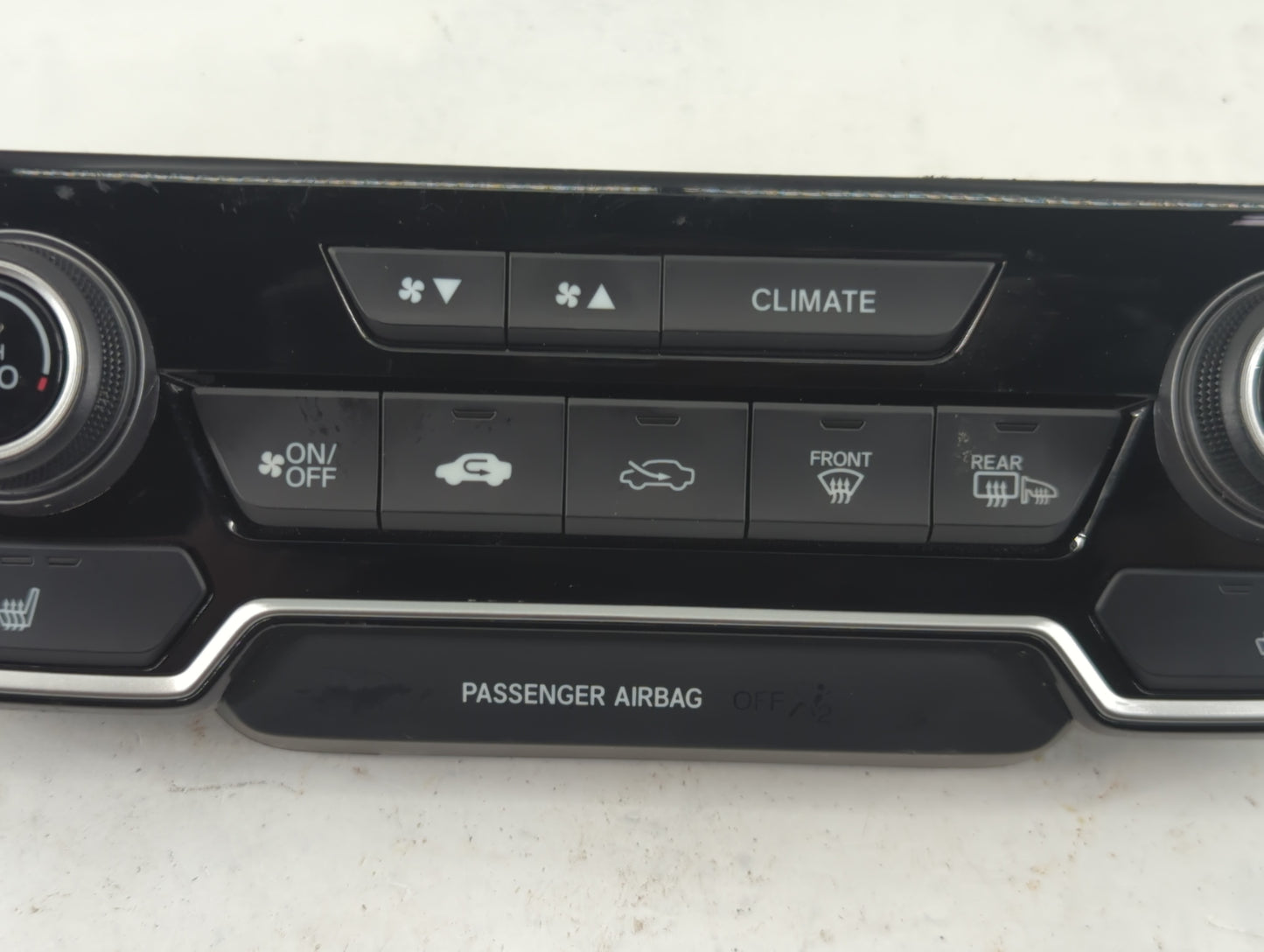 2017-2022 Honda Cr-V Climate Control Module Temperature AC/Heater Replacement P/N:79620TLAA413M1 Fits OEM Used Auto Parts - 
