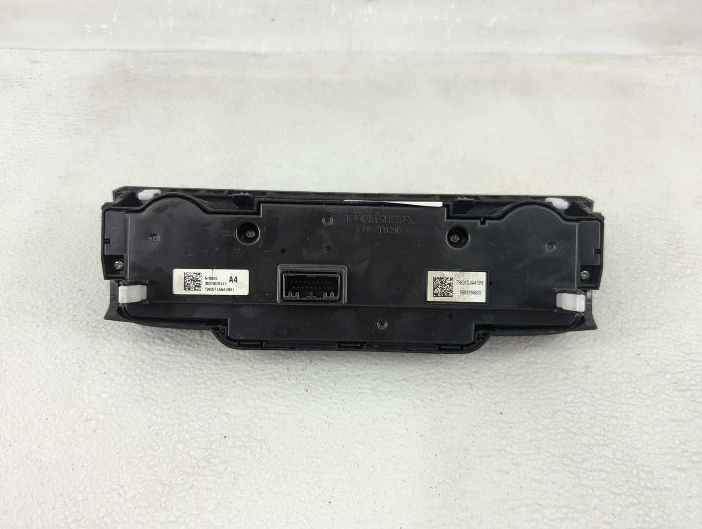 2017-2022 Honda Cr-V Climate Control Module Temperature AC/Heater Replacement P/N:79620T LAA413M1 NH900L Fits OEM Used Auto 