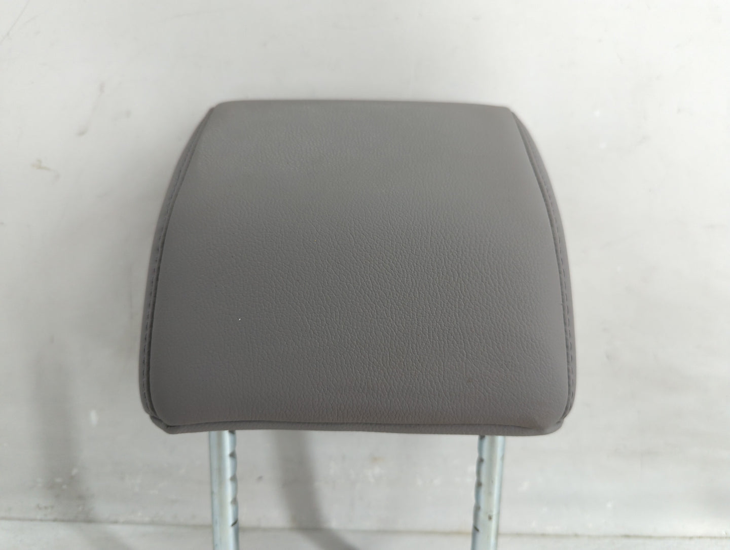 2019 Honda Cr-V Headrest Head Rest Front Driver Passenger Seat Fits OEM Used Auto Parts - Oemusedautoparts1.com