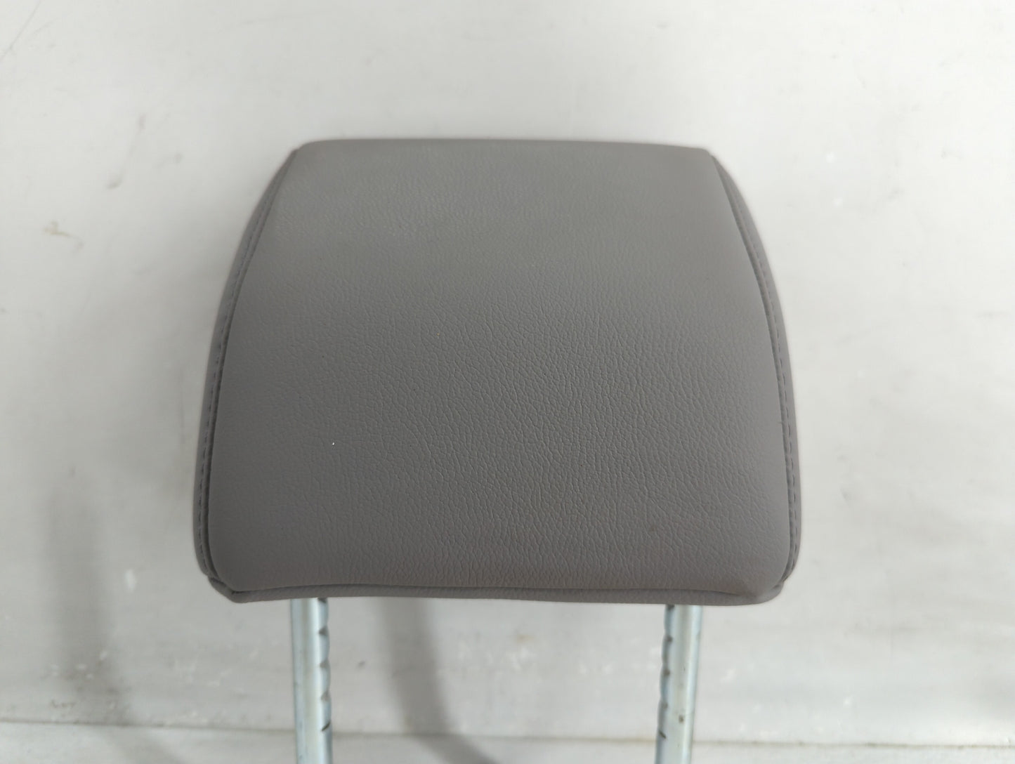 2019 Honda Cr-V Headrest Head Rest Front Driver Passenger Seat Fits OEM Used Auto Parts - Oemusedautoparts1.com