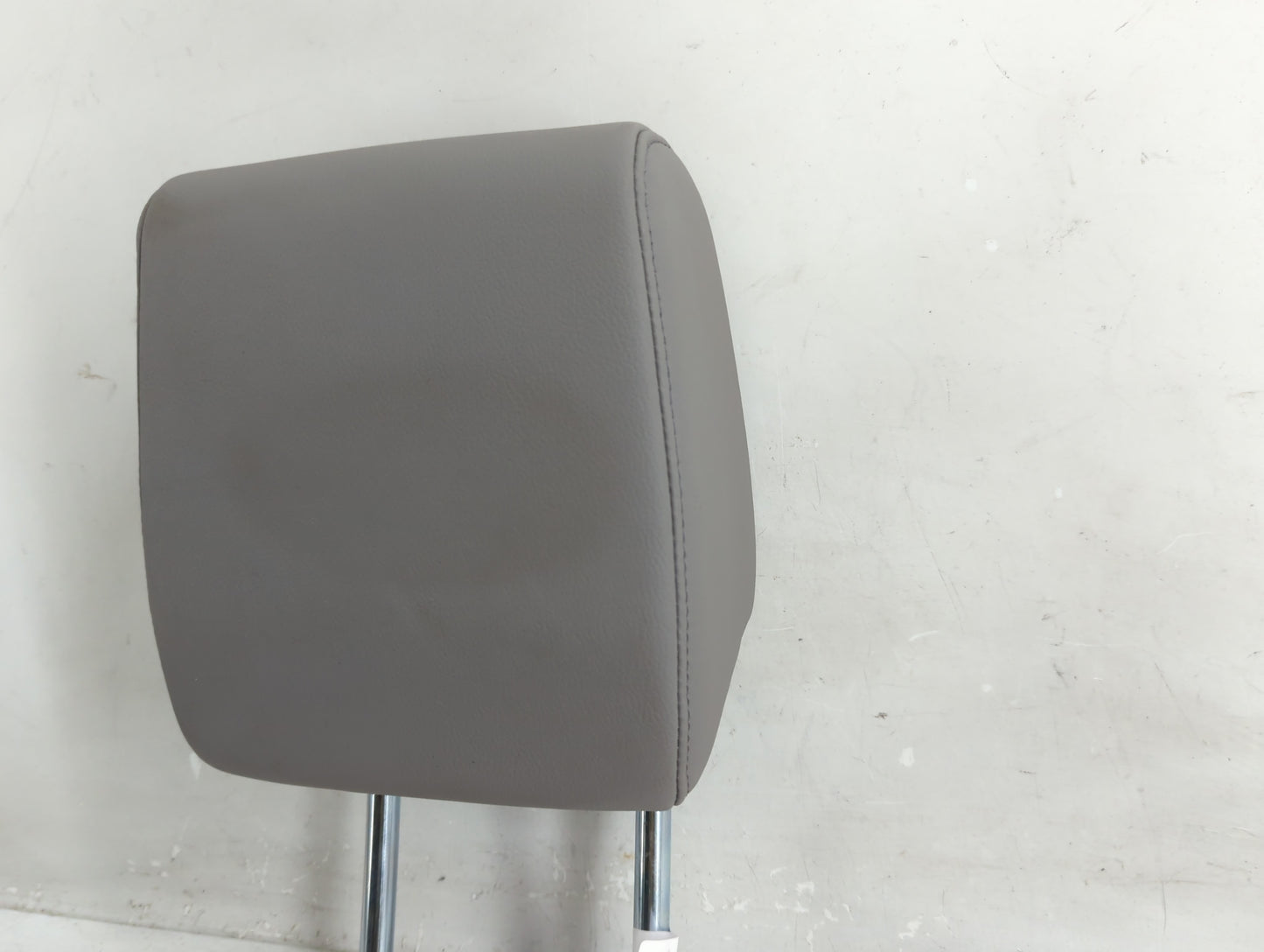 2019 Honda Cr-V Headrest Head Rest Rear Seat Fits OEM Used Auto Parts - Oemusedautoparts1.com