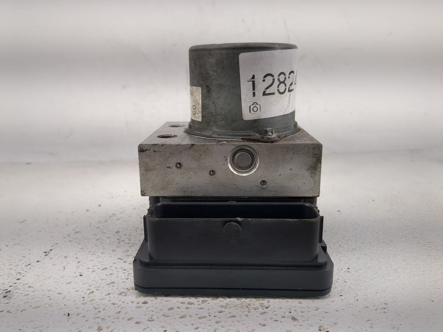 2017-2019 Honda Cr-V ABS Pump Control Module Replacement Fits Fits 2017 2018 2019 OEM Used Auto Parts - Oemusedautoparts1.co