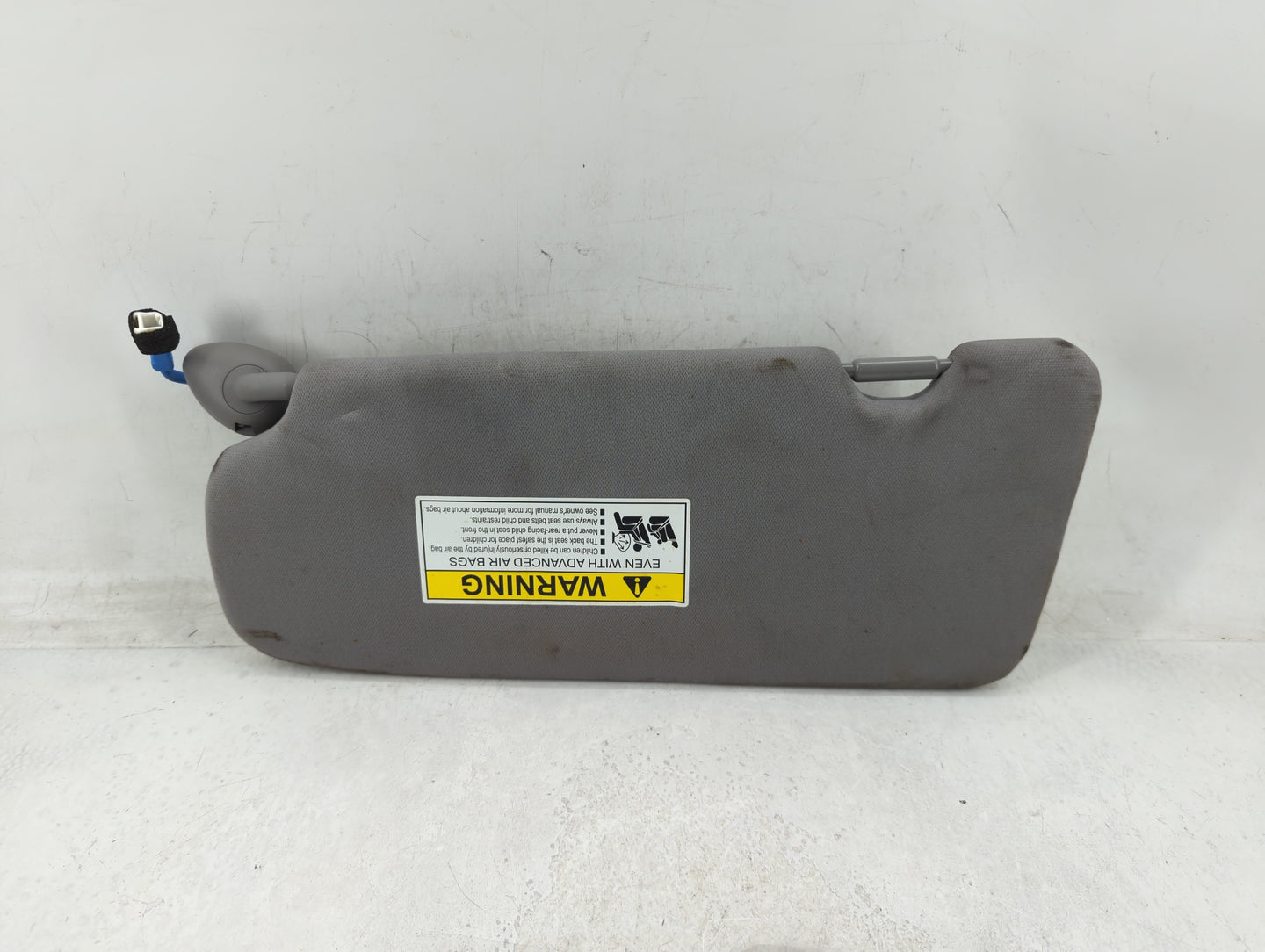 2017-2019 Honda Cr-V Sun Visor Shade Replacement Passenger Right Mirror Fits Fits 2017 2018 2019 OEM Used Auto Parts - Oemus