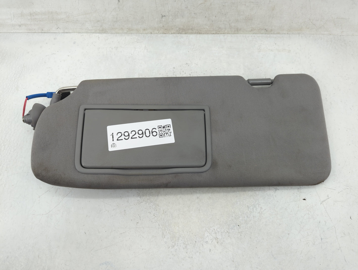 2017-2019 Honda Cr-V Sun Visor Shade Replacement Driver Left Mirror Fits Fits 2017 2018 2019 OEM Used Auto Parts - Oemusedau