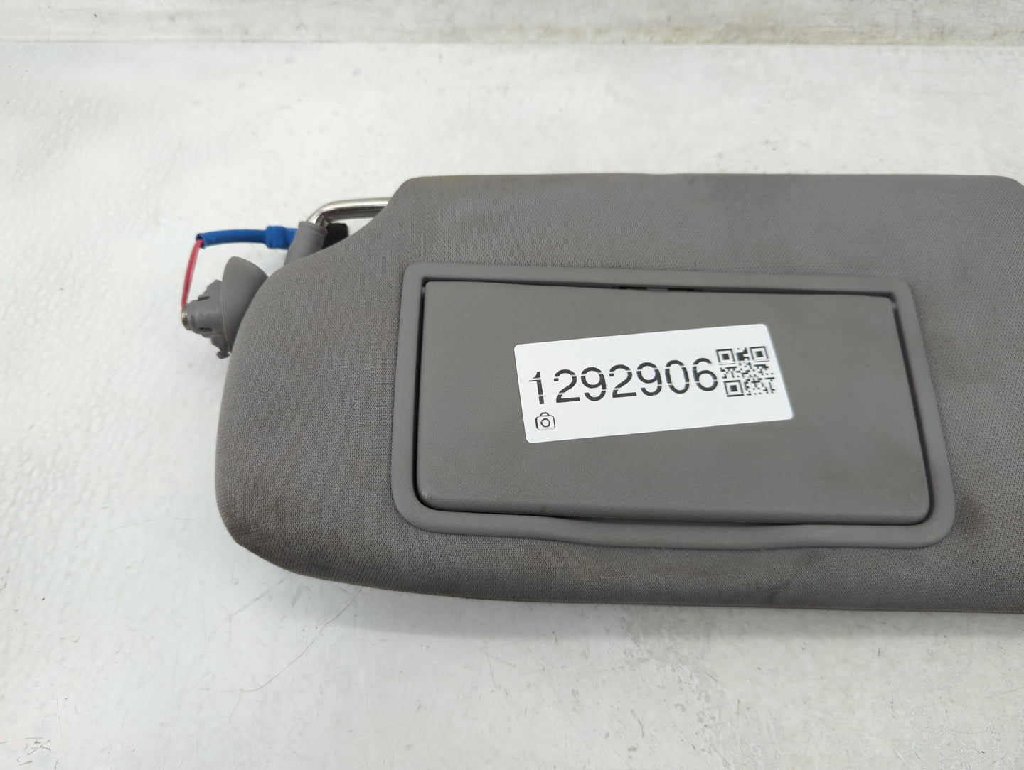 2017-2019 Honda Cr-V Sun Visor Shade Replacement Driver Left Mirror Fits Fits 2017 2018 2019 OEM Used Auto Parts - Oemusedau
