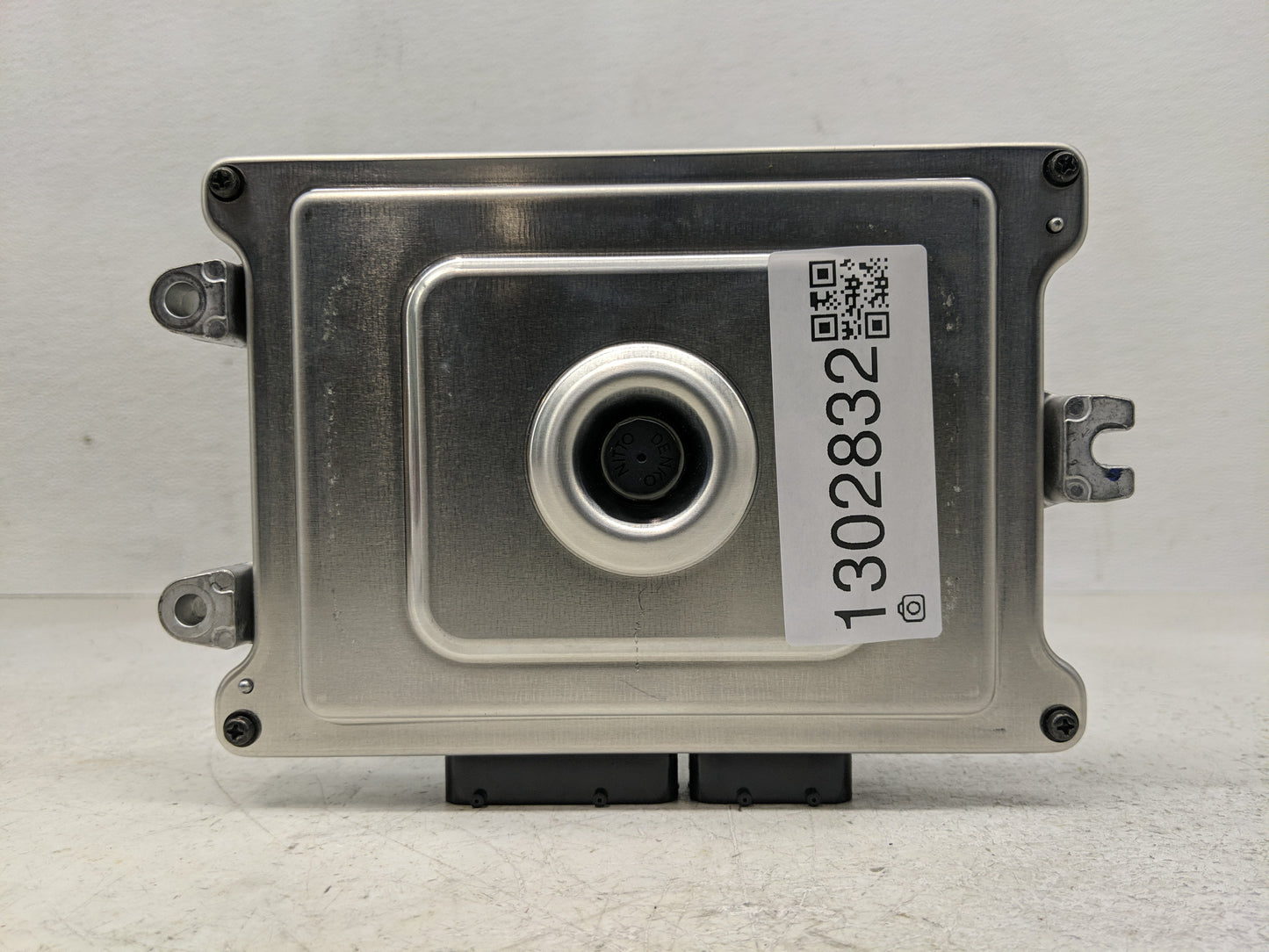 2019 Honda Cr-V PCM Engine Control Computer ECU ECM PCU OEM P/N:37820-5PA-662 Fits OEM Used Auto Parts - Oemusedautoparts1.c