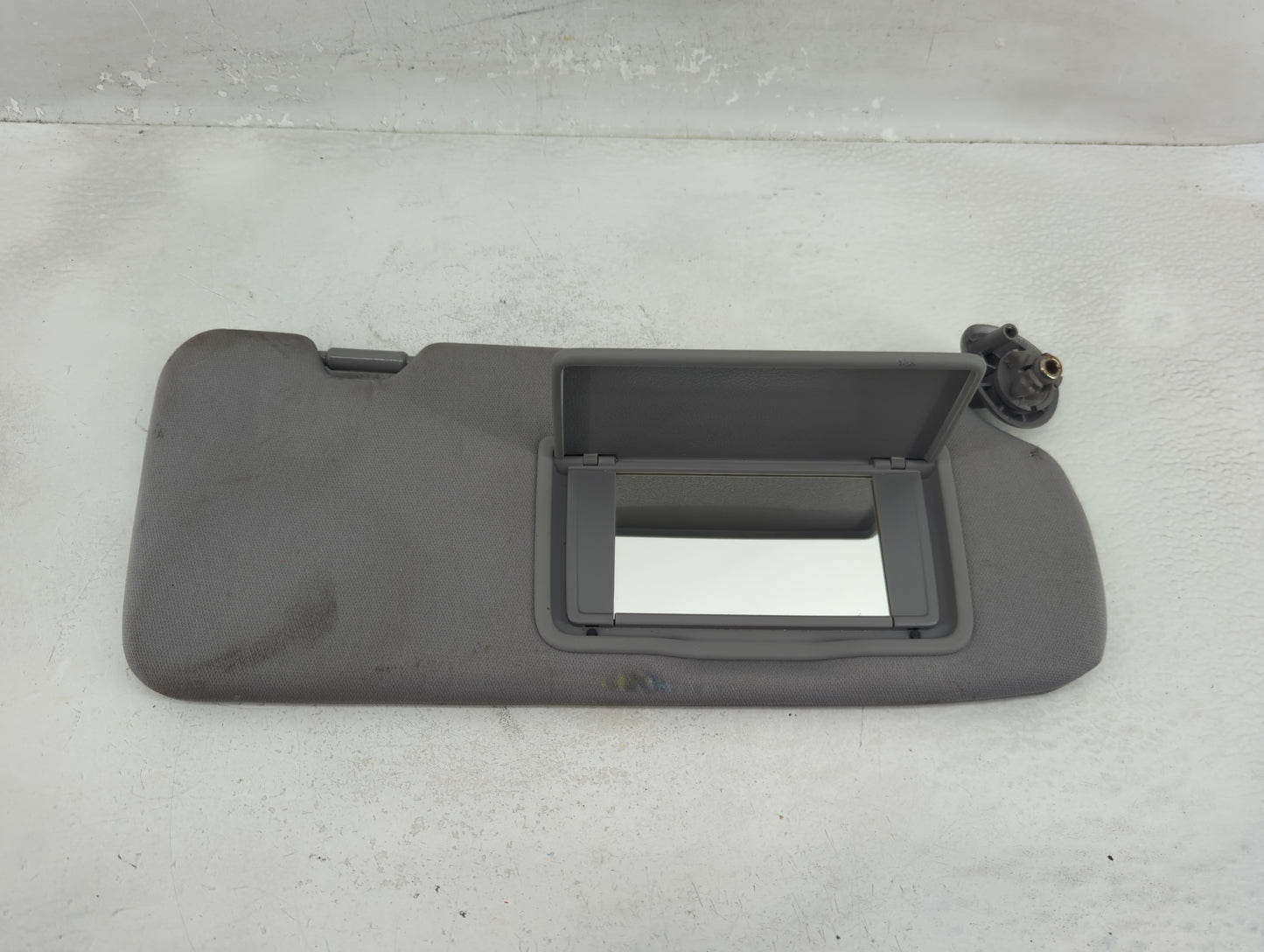 2017-2019 Honda Cr-V Sun Visor Shade Replacement Passenger Right Mirror Fits Fits 2017 2018 2019 OEM Used Auto Parts - Oemus