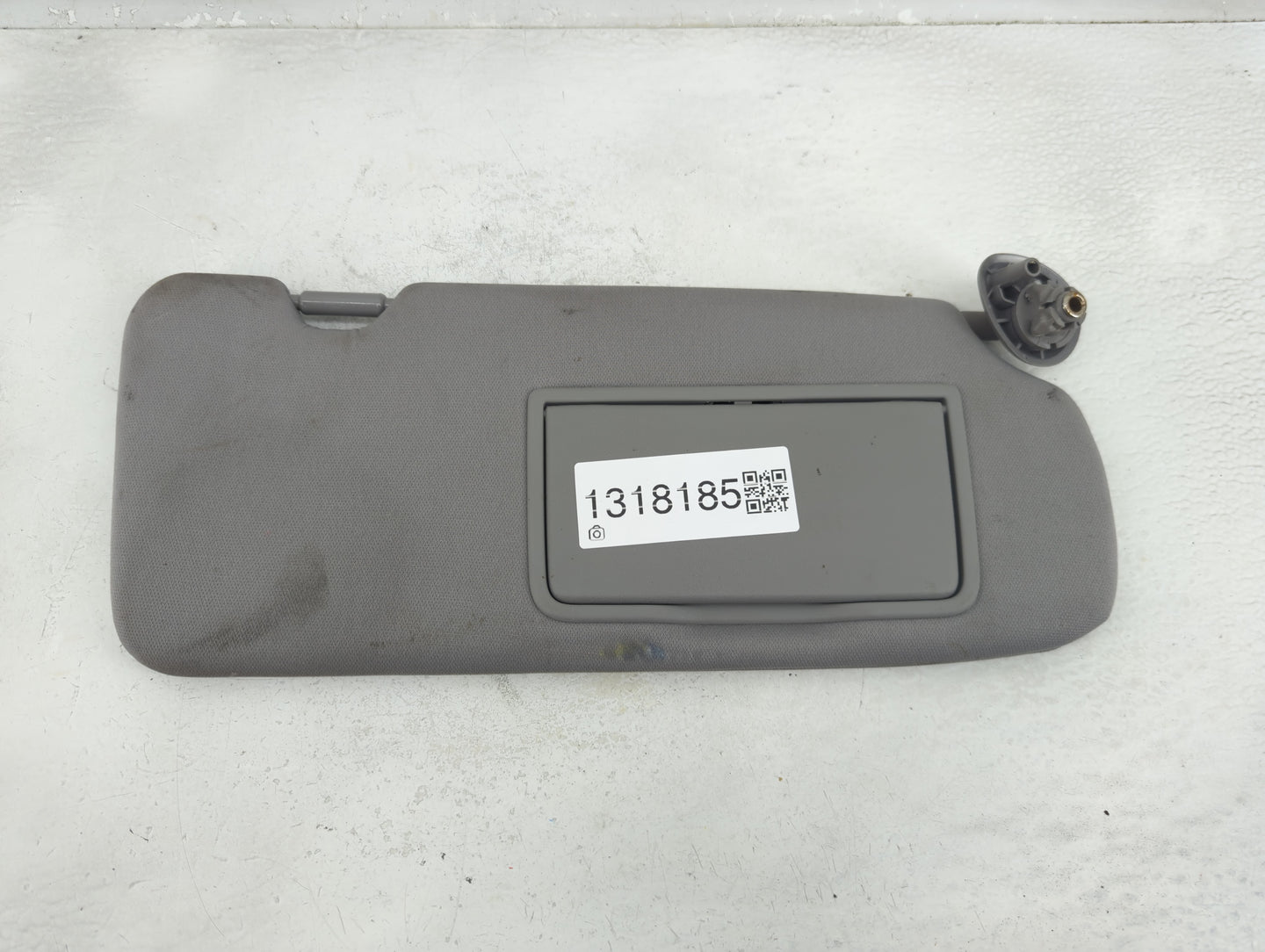 2017-2019 Honda Cr-V Sun Visor Shade Replacement Passenger Right Mirror Fits Fits 2017 2018 2019 OEM Used Auto Parts - Oemus