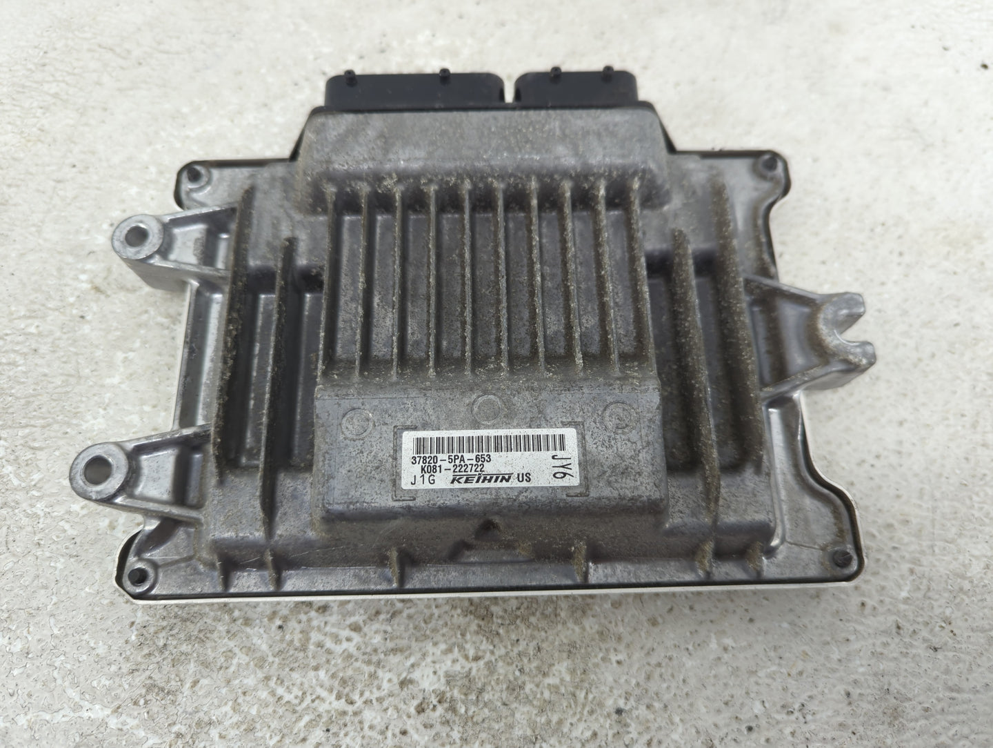 2019 Honda Cr-V PCM Engine Control Computer ECU ECM PCU OEM P/N:37820-5PA-653 Fits OEM Used Auto Parts - Oemusedautoparts1.c