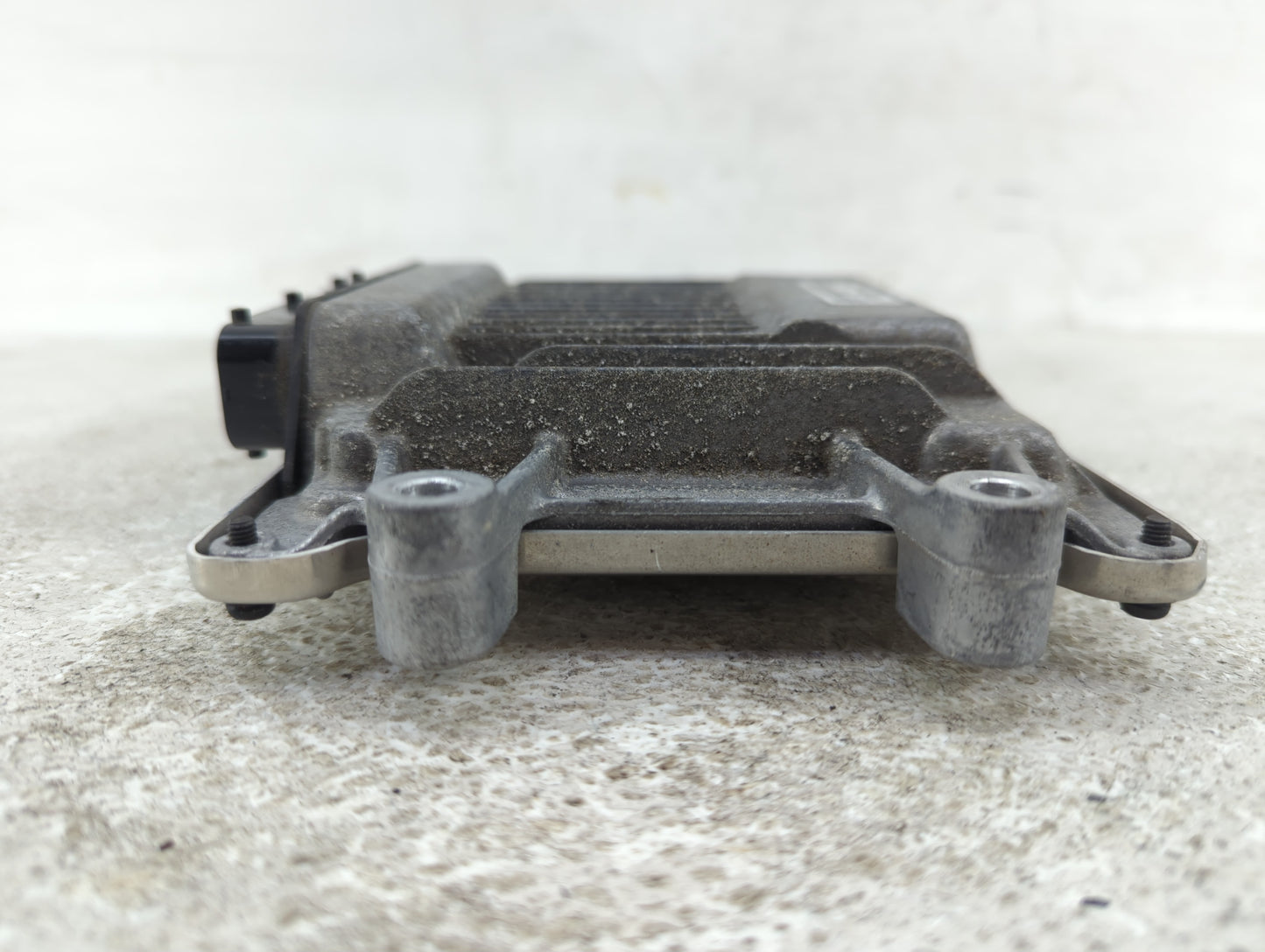 2019 Honda Cr-V PCM Engine Control Computer ECU ECM PCU OEM P/N:37820-5PA-653 Fits OEM Used Auto Parts - Oemusedautoparts1.c