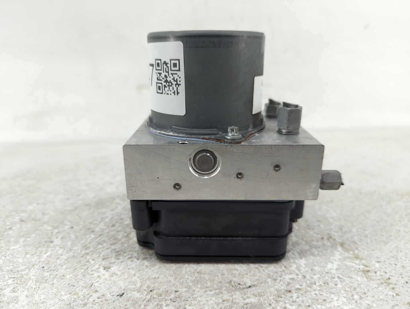 2017-2019 Honda Cr-V ABS Pump Control Module Replacement P/N:269 856 Fits Fits 2017 2018 2019 OEM Used Auto Parts - Oemuseda