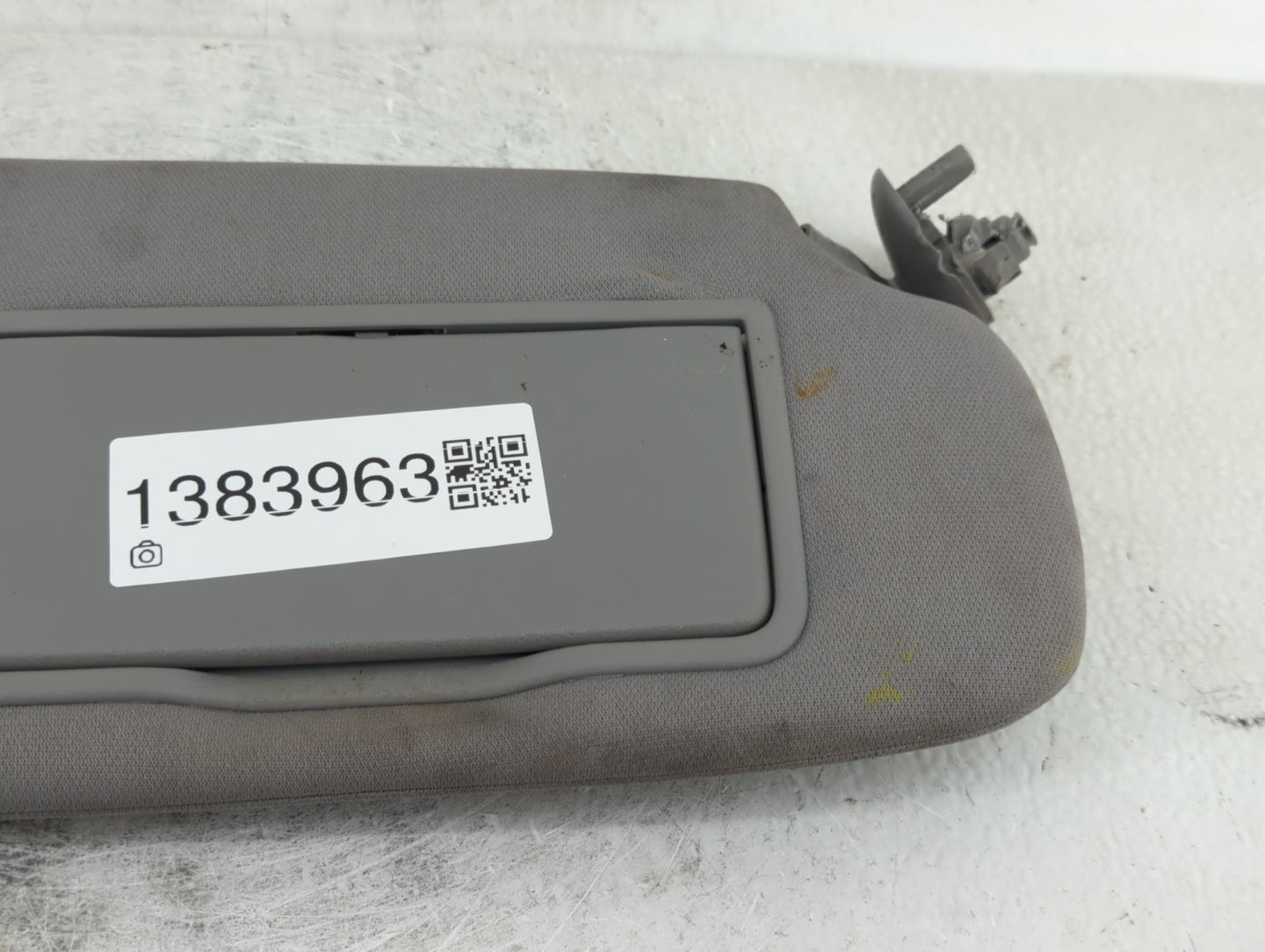 2017-2019 Honda Cr-V Sun Visor Shade Replacement Passenger Right Mirror Fits Fits 2017 2018 2019 OEM Used Auto Parts - Oemus