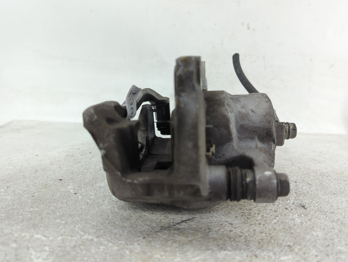 2017-2022 Honda Cr-v Front Passenger Right Brake Caliper - Oemusedautoparts1.com