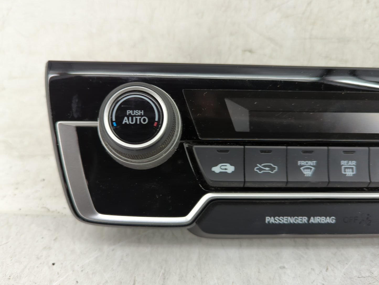 2017-2021 Honda Cr-V Climate Control Module Temperature AC/Heater Replacement P/N:79620TLAA013M1 Fits OEM Used Auto Parts - 