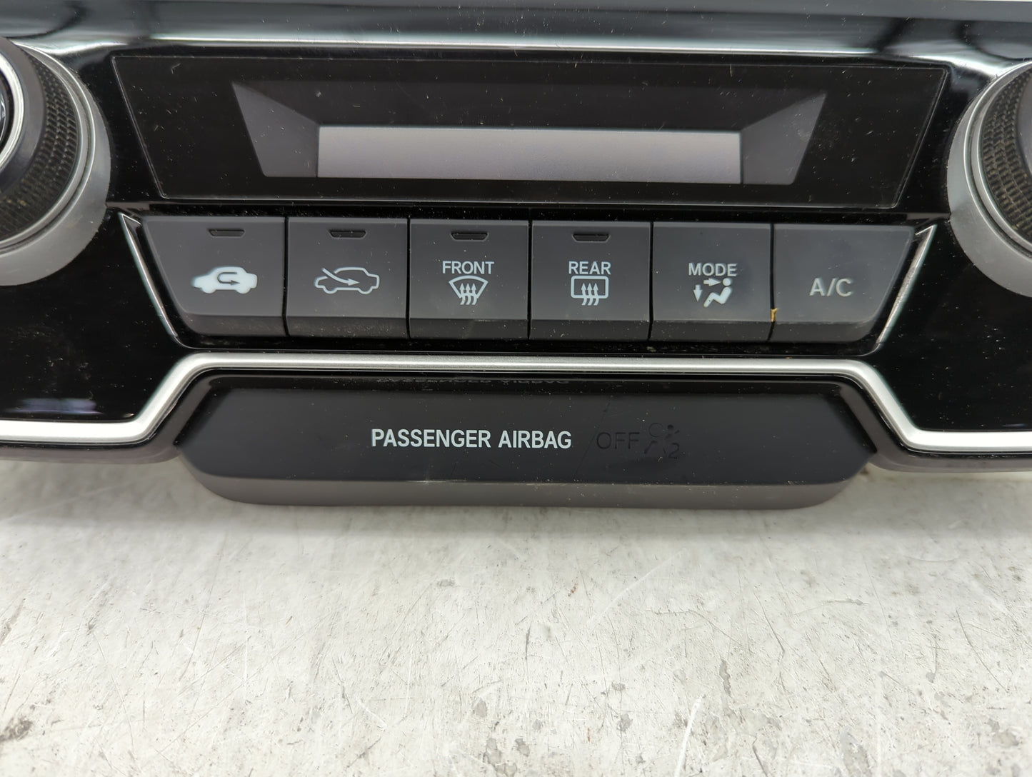 2017-2021 Honda Cr-V Climate Control Module Temperature AC/Heater Replacement P/N:79620TLAA013M1 Fits OEM Used Auto Parts - 