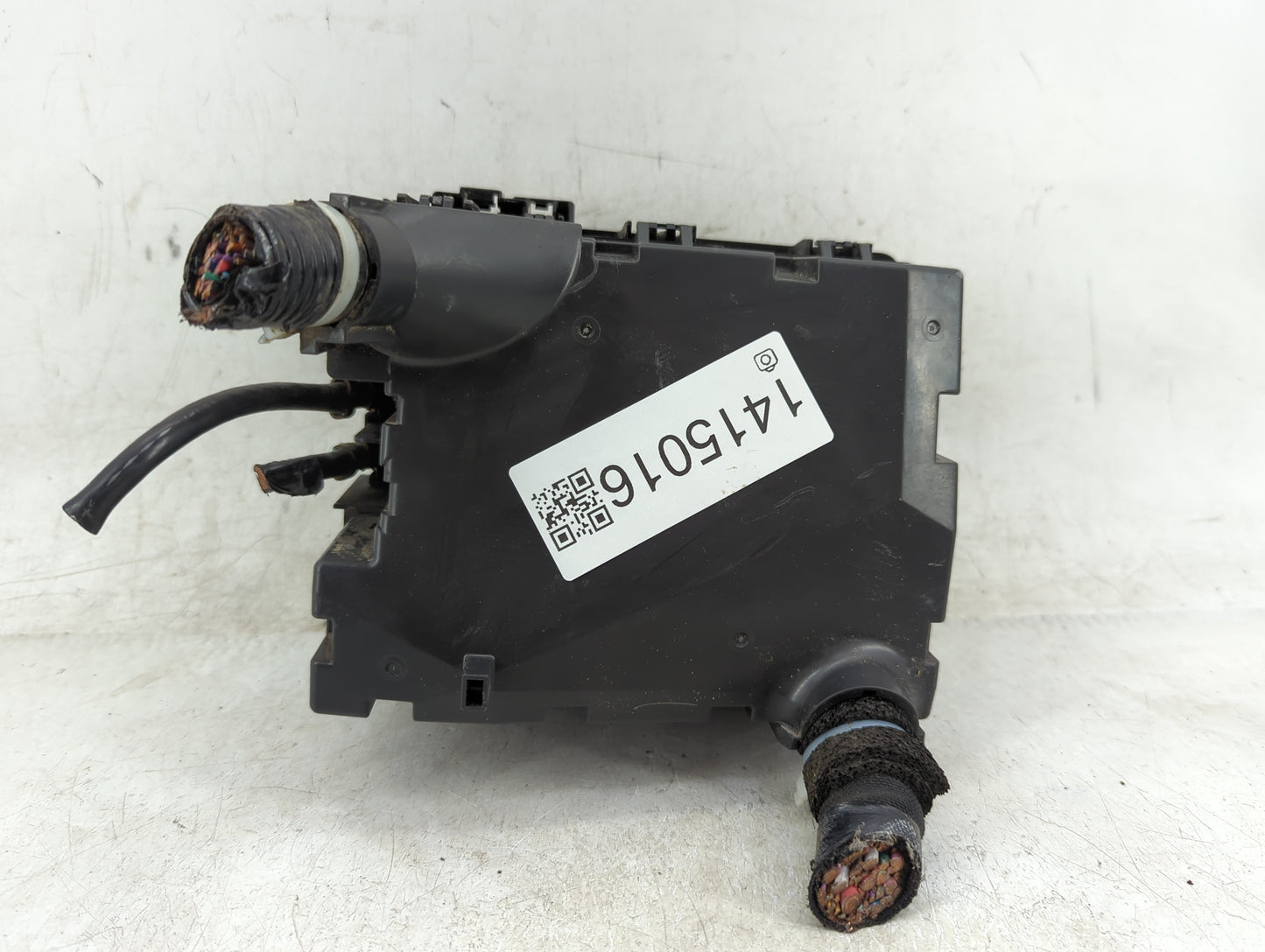 2017-2022 Honda Cr-V Fusebox Fuse Box Panel Relay Module P/N:TLA-A013 Fits Fits 2017 2018 2019 2020 2021 2022 OEM Used Auto 