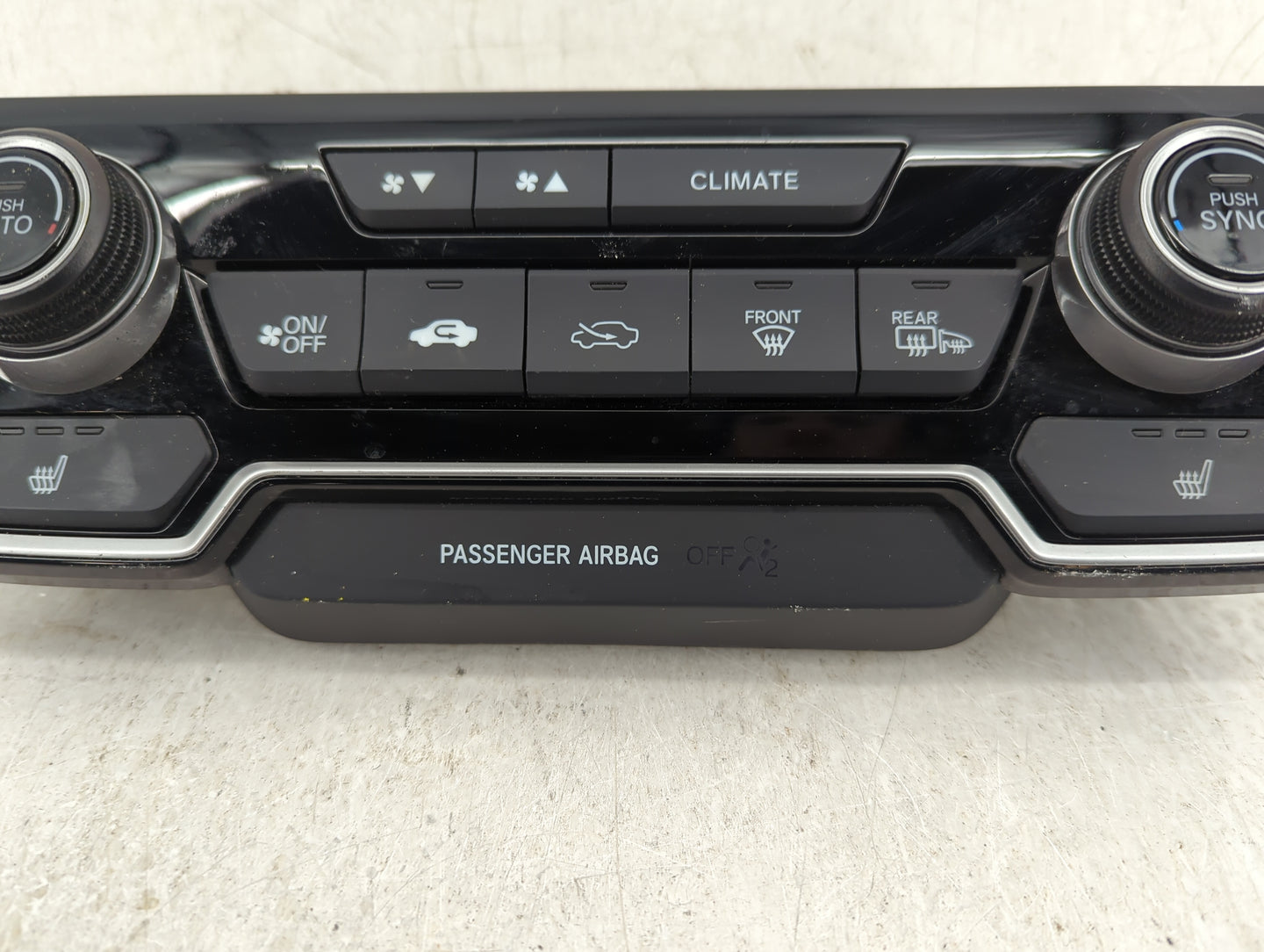 2017-2022 Honda Cr-V Climate Control Module Temperature AC/Heater Replacement P/N:79620TLAA413M1 Fits OEM Used Auto Parts - 