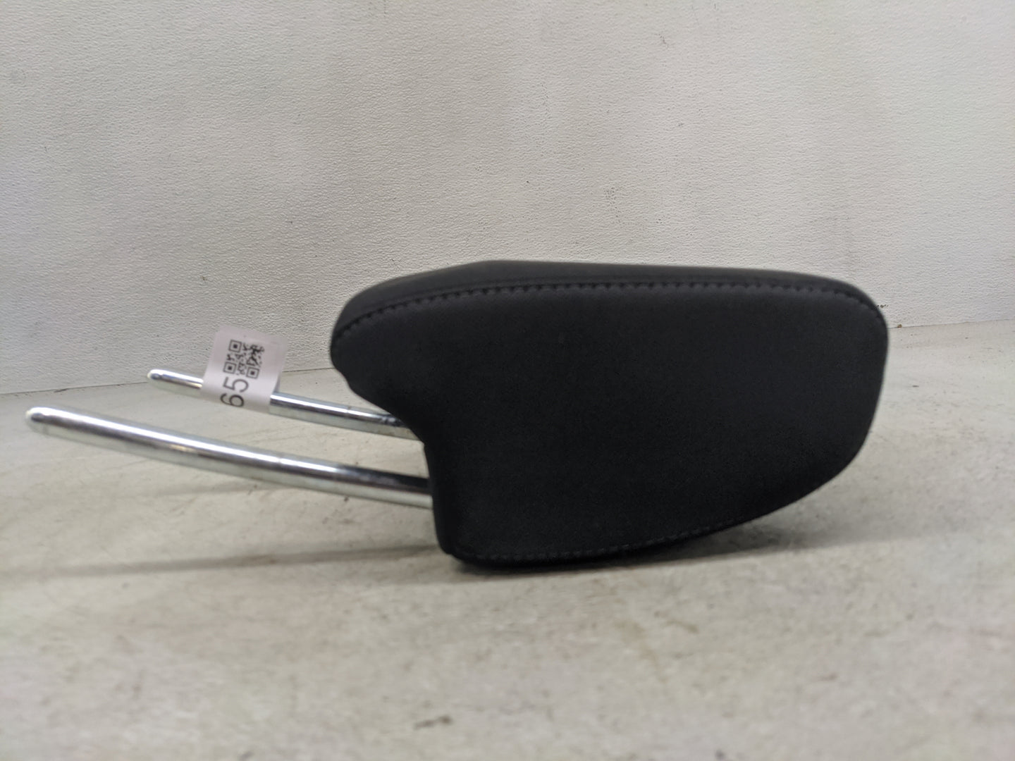 2019 Honda Cr-v Headrest Head Rest Front Driver Seat Black - Oemusedautoparts1.com
