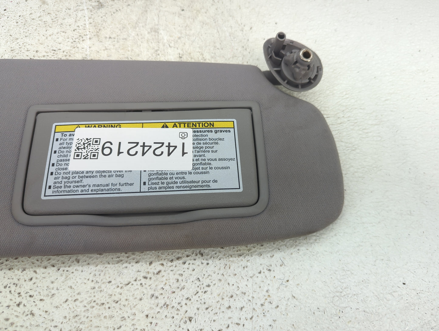 2019 Honda Cr-V Sun Visor Shade Replacement Passenger Right Mirror Fits OEM Used Auto Parts - Oemusedautoparts1.com