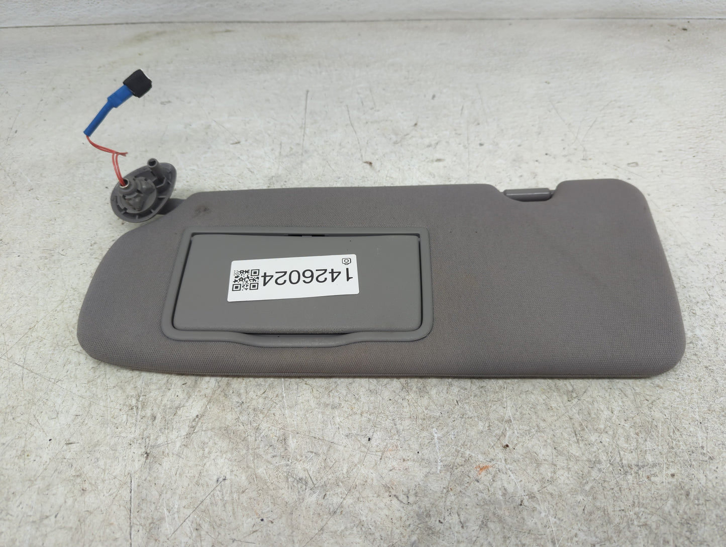 2017-2019 Honda Cr-V Sun Visor Shade Replacement Driver Left Mirror Fits Fits 2017 2018 2019 OEM Used Auto Parts - Oemusedau